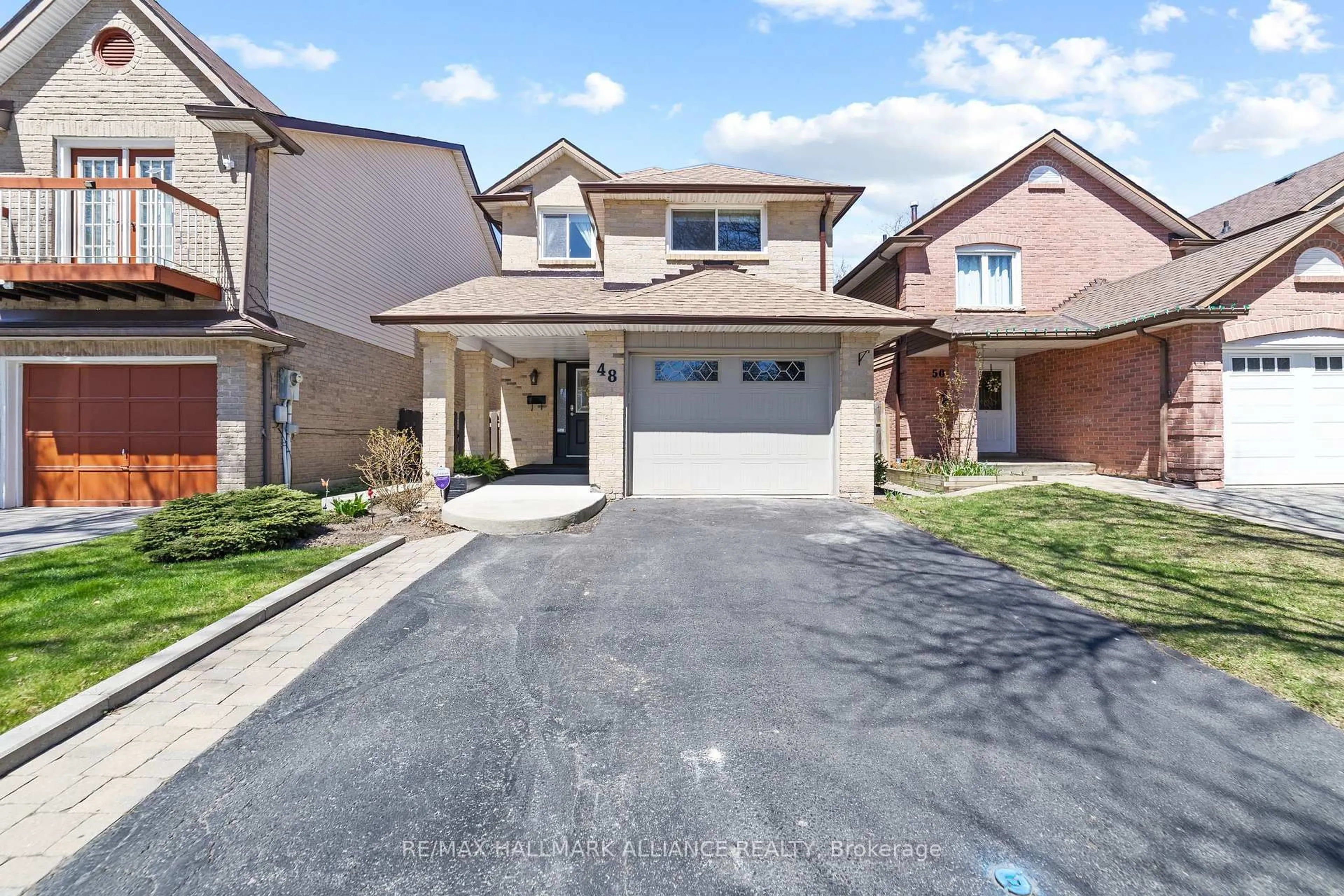 Unknown for 48 Garden Ave, Brampton Ontario L6X 1M5