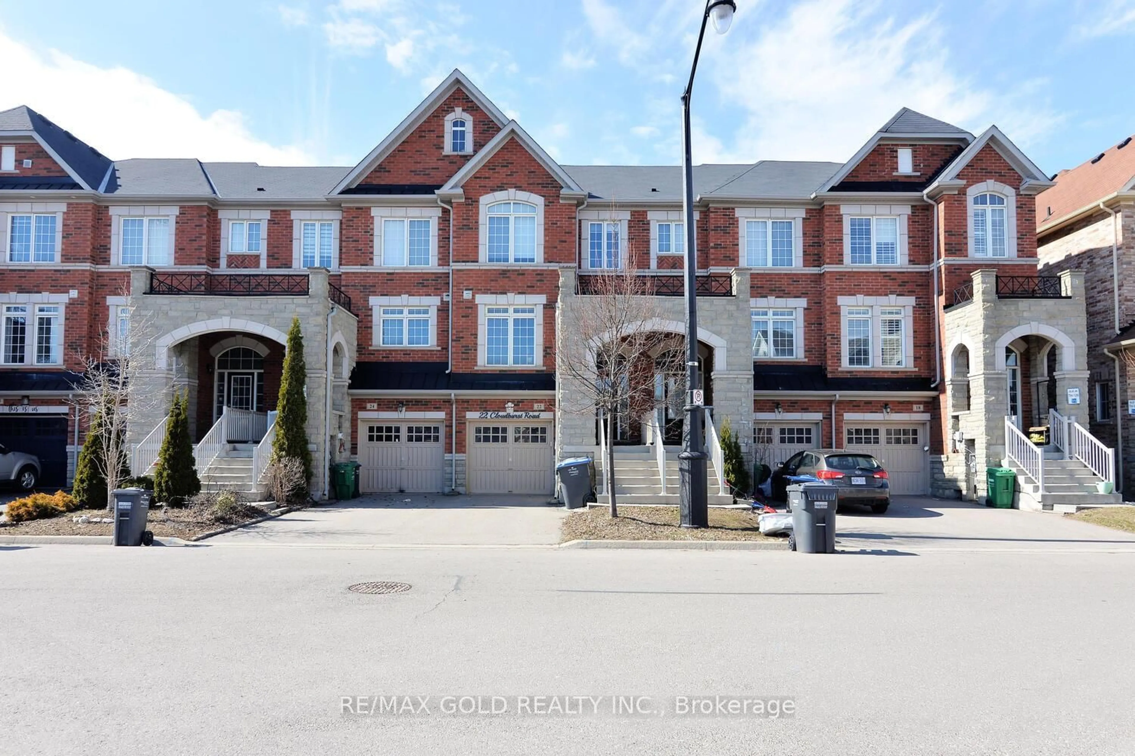 Unknown for 22 Cloudburst Rd, Brampton Ontario L7A 0B5