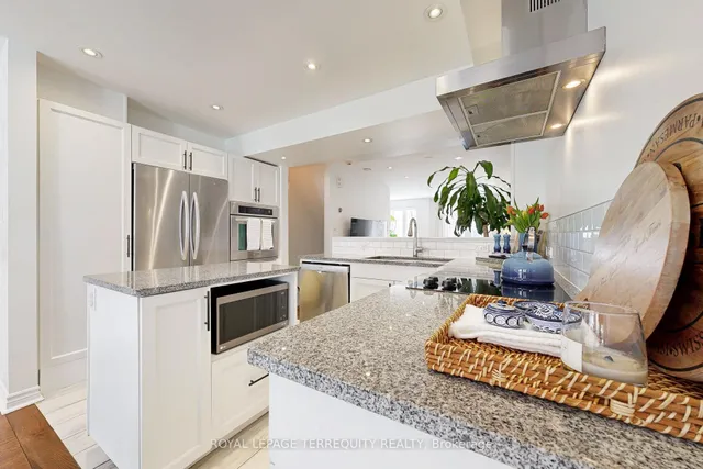 Additional property image - 25 Laidlaw St Unit 511