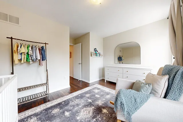 Additional property image - 25 Laidlaw St Unit 511