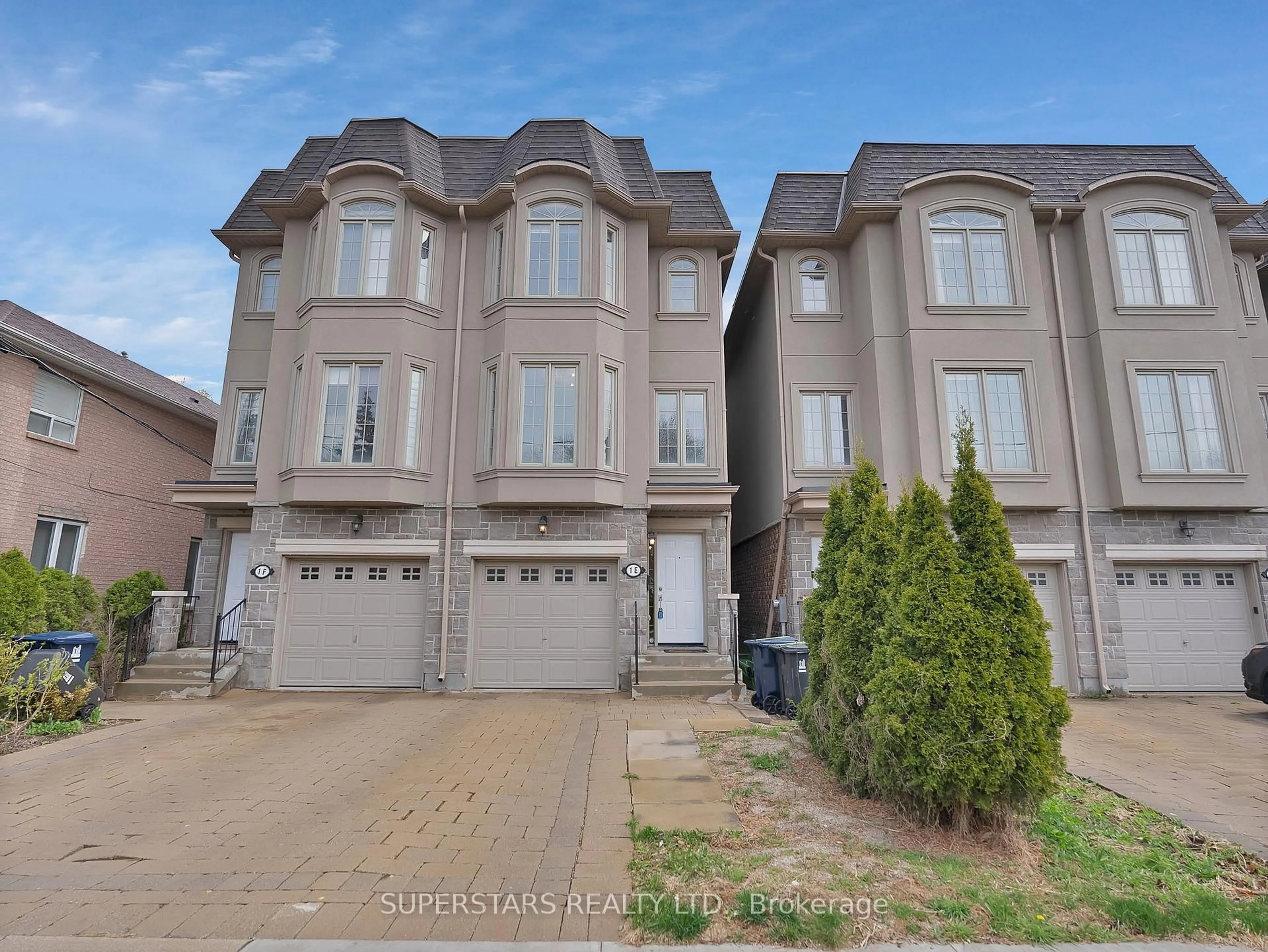 Unknown for 1E Bowsprit Ave, Toronto Ontario M9P 2Y4