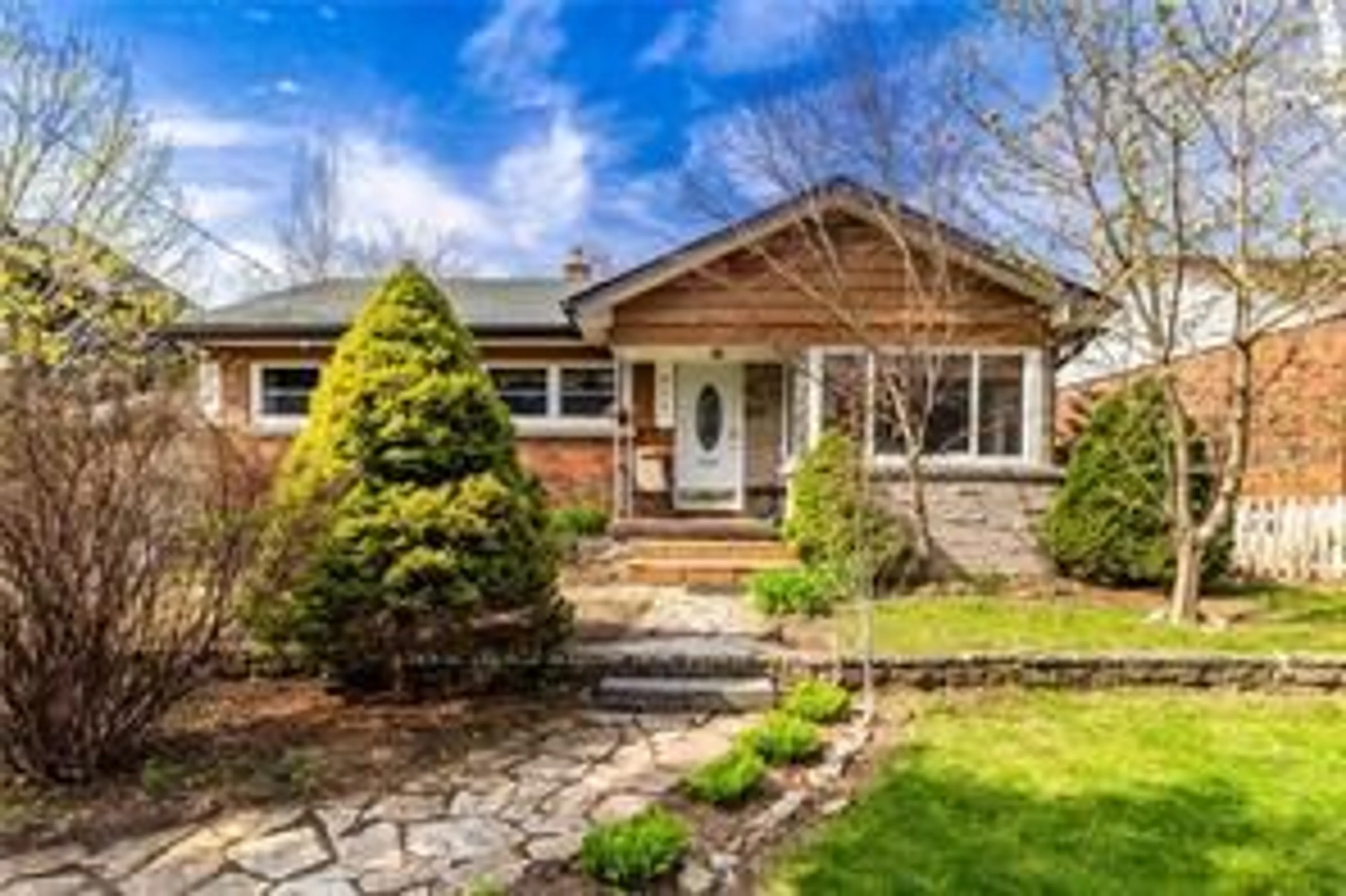 Home with brick exterior material, street for 474 Mayzel Rd, Burlington Ontario L7R 3C3