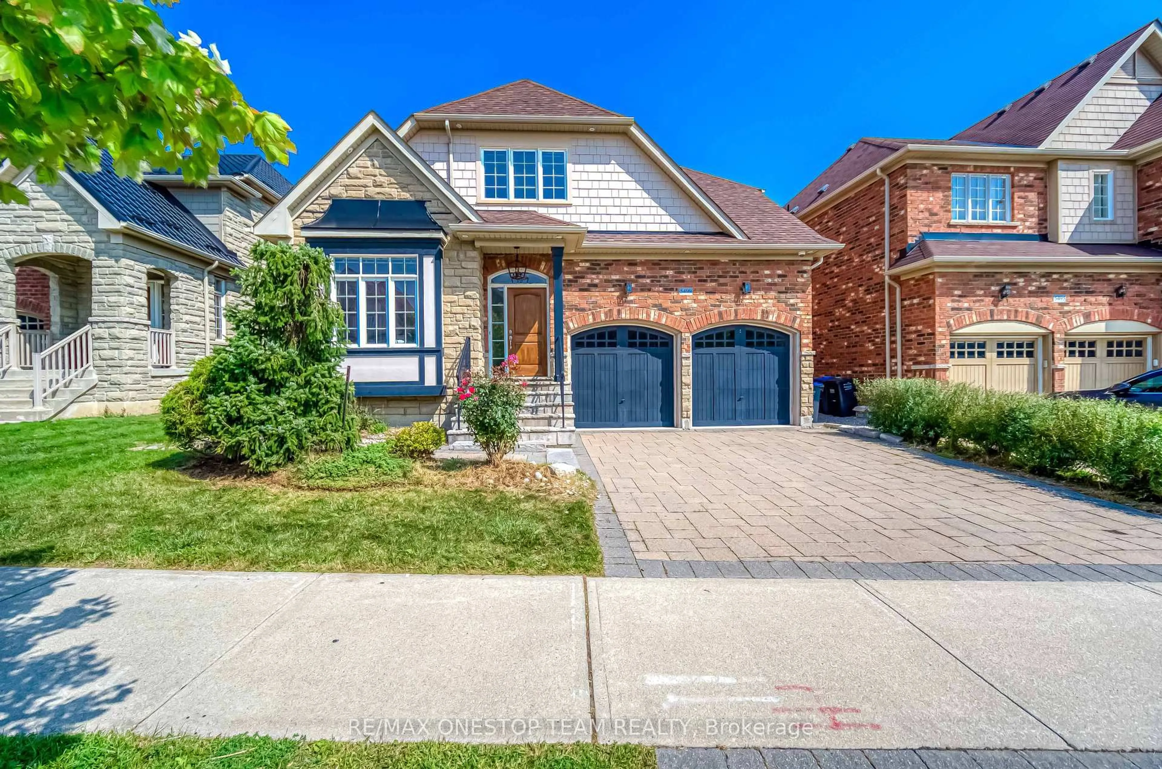 Home with brick exterior material, street for 5499 Freshwater Dr, Mississauga Ontario L5M 0K7