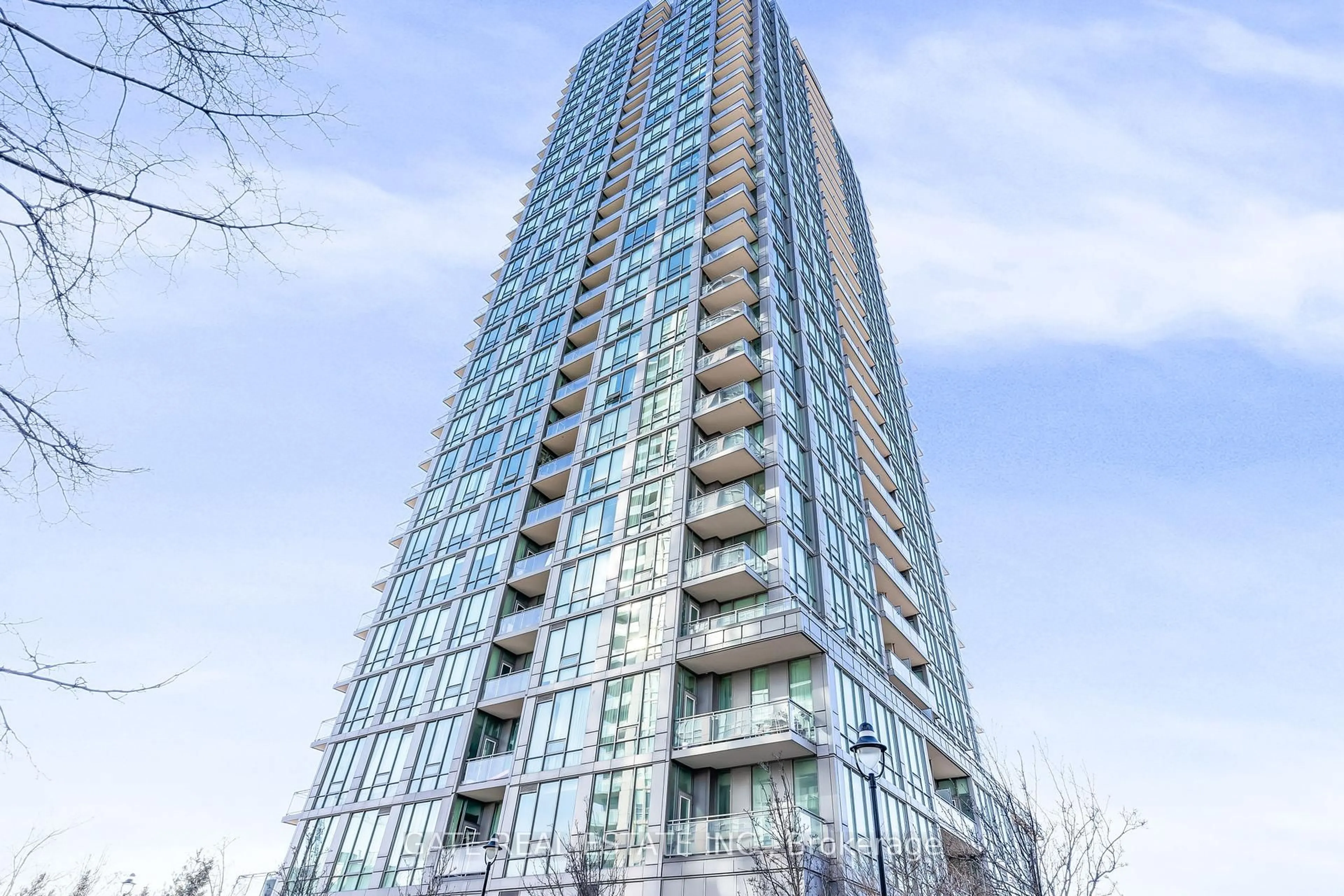Indoor foyer for 3525 Kariya Dr #803, Mississauga Ontario L5B 0C2