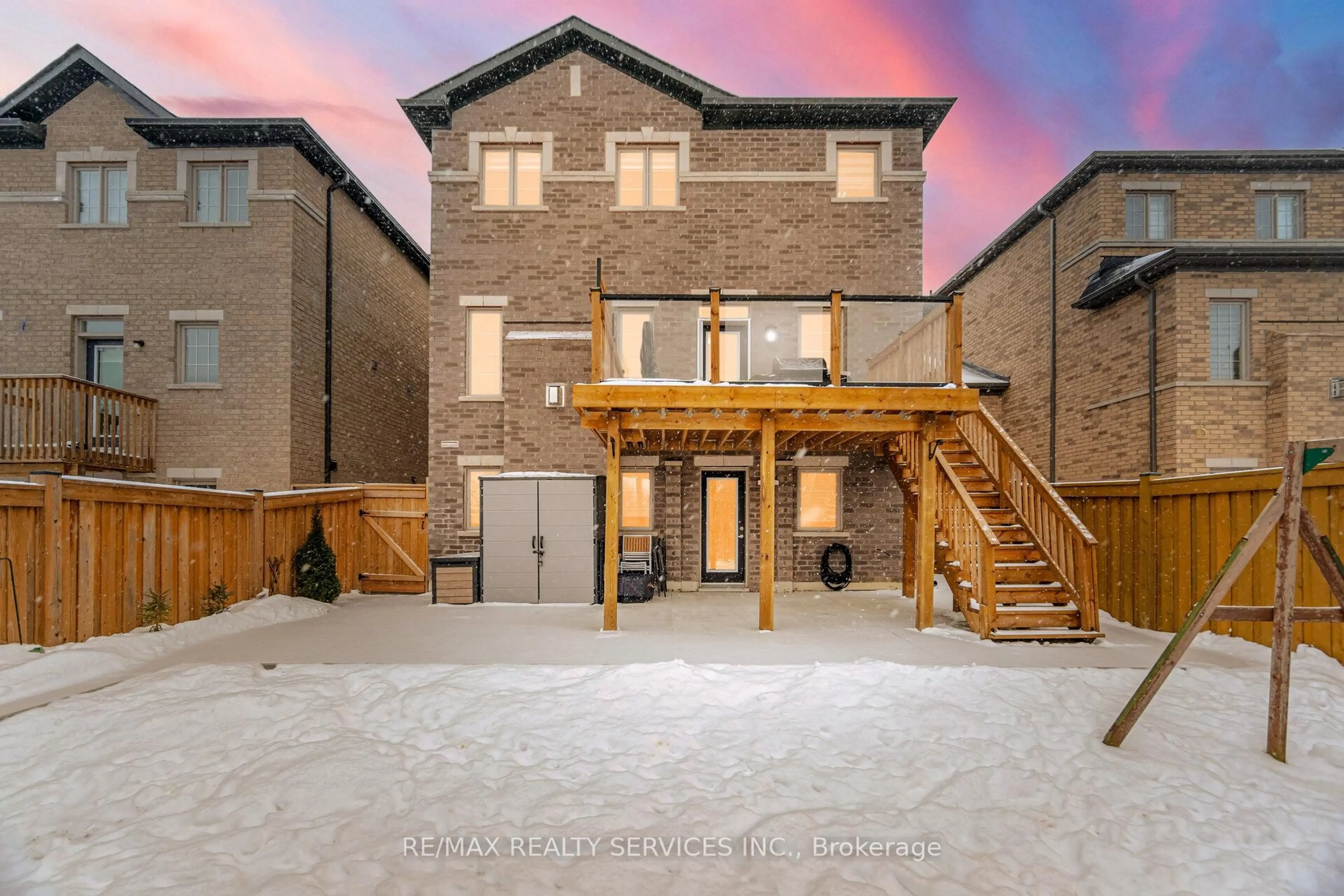 Unknown for 58 Deer Ridge Tr, Caledon Ontario L7C 3Z6