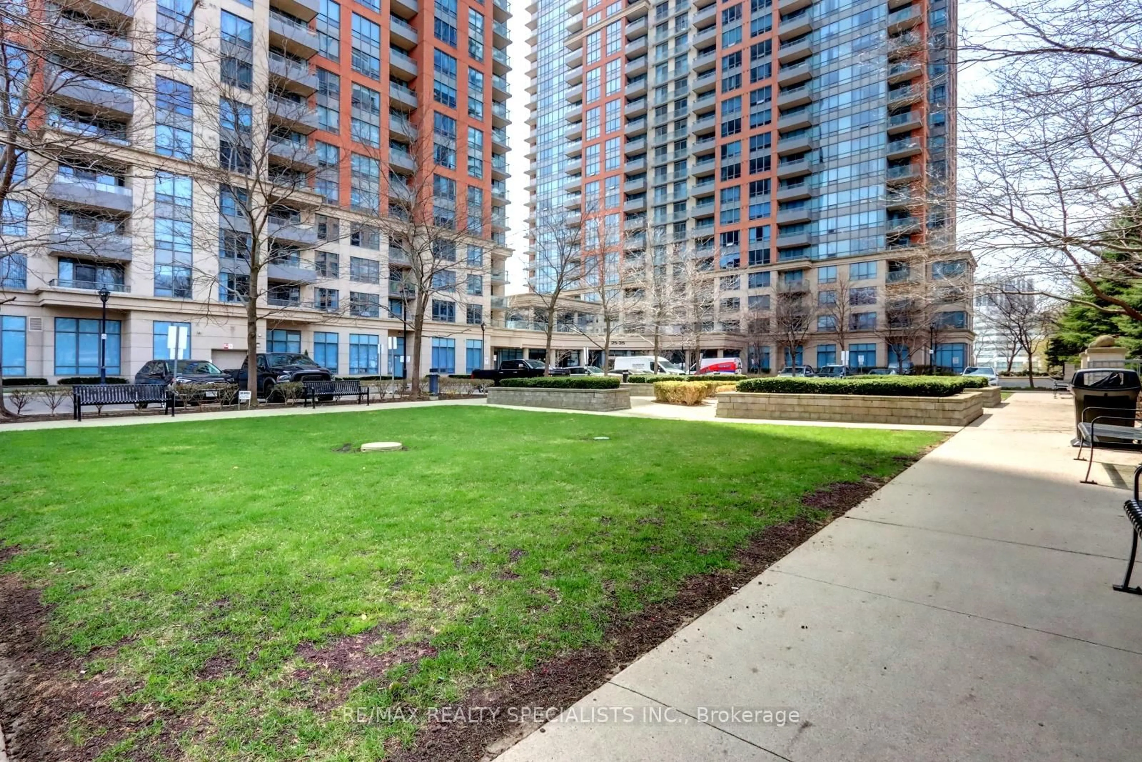 Unknown for 25 Viking Lane #2551, Toronto Ontario M9B 0A1
