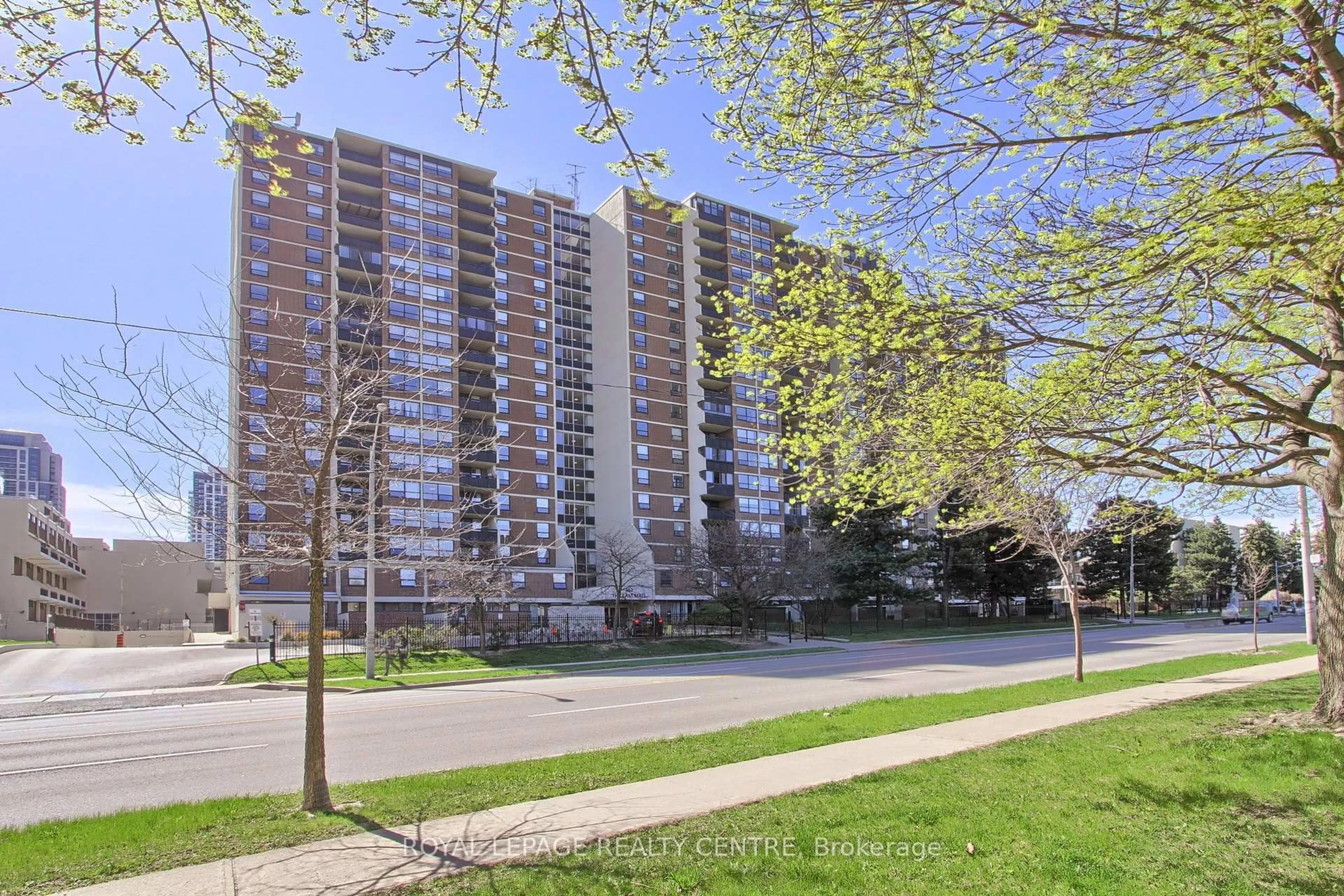 A pic from outside/outdoor area/front of a property/back of a property/a pic from drone, street for 362 The East Mall N/A #304, Toronto Ontario M9B 6C4