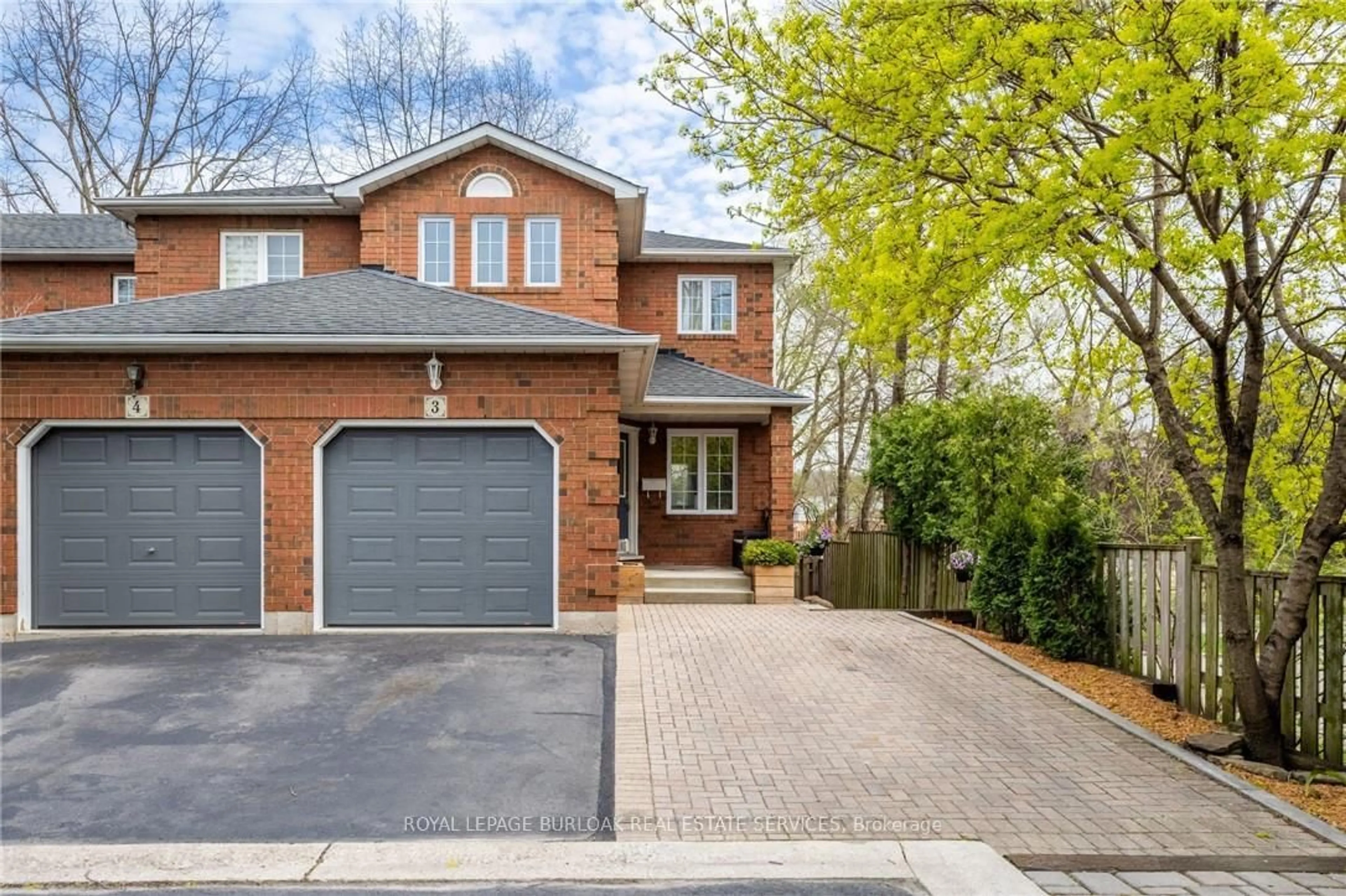 Home with brick exterior material, street for 146 Plains Rd #3, Burlington Ontario L7T 2C3