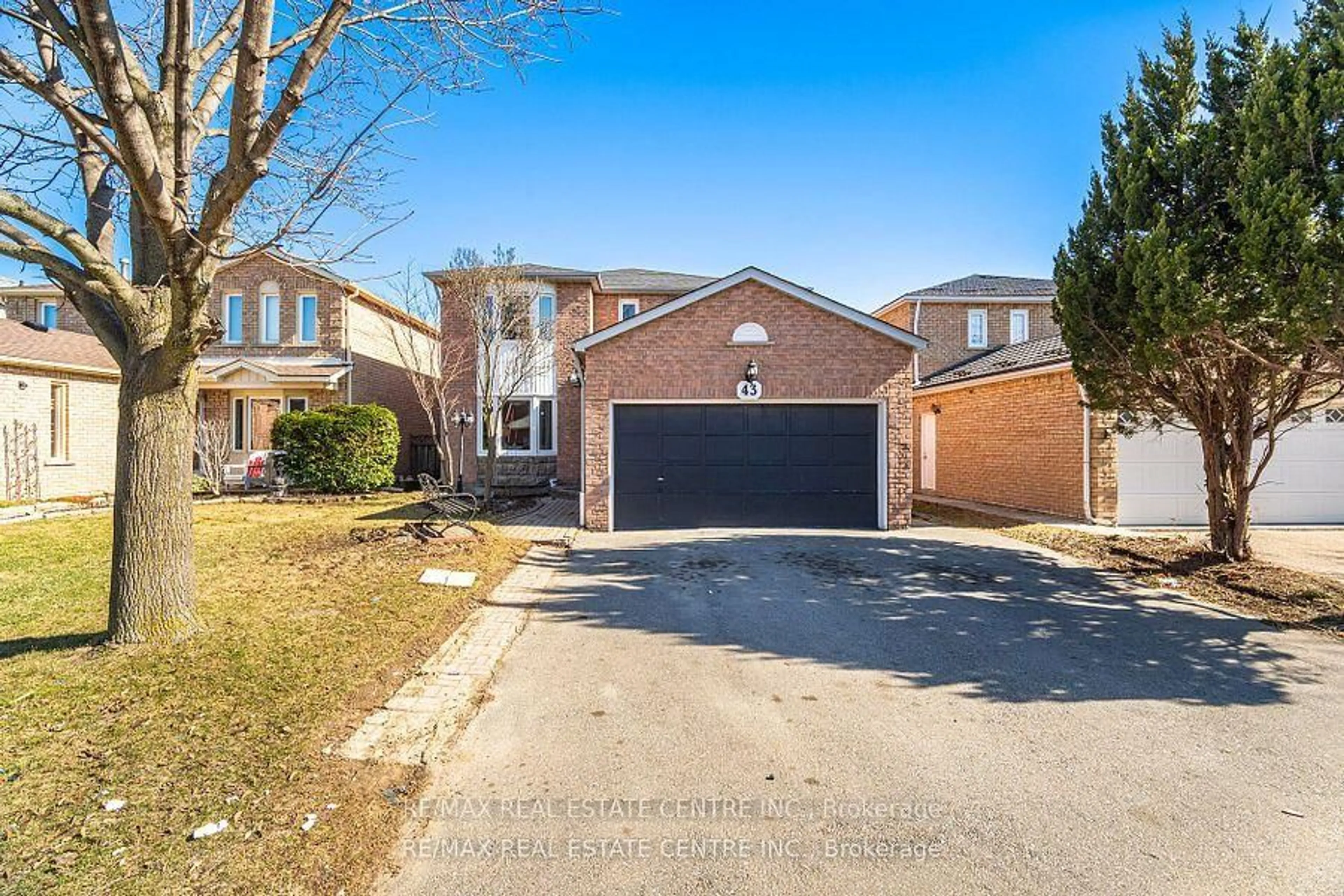 Home with brick exterior material, street for 43 Horsham St, Brampton Ontario L6X 3R4