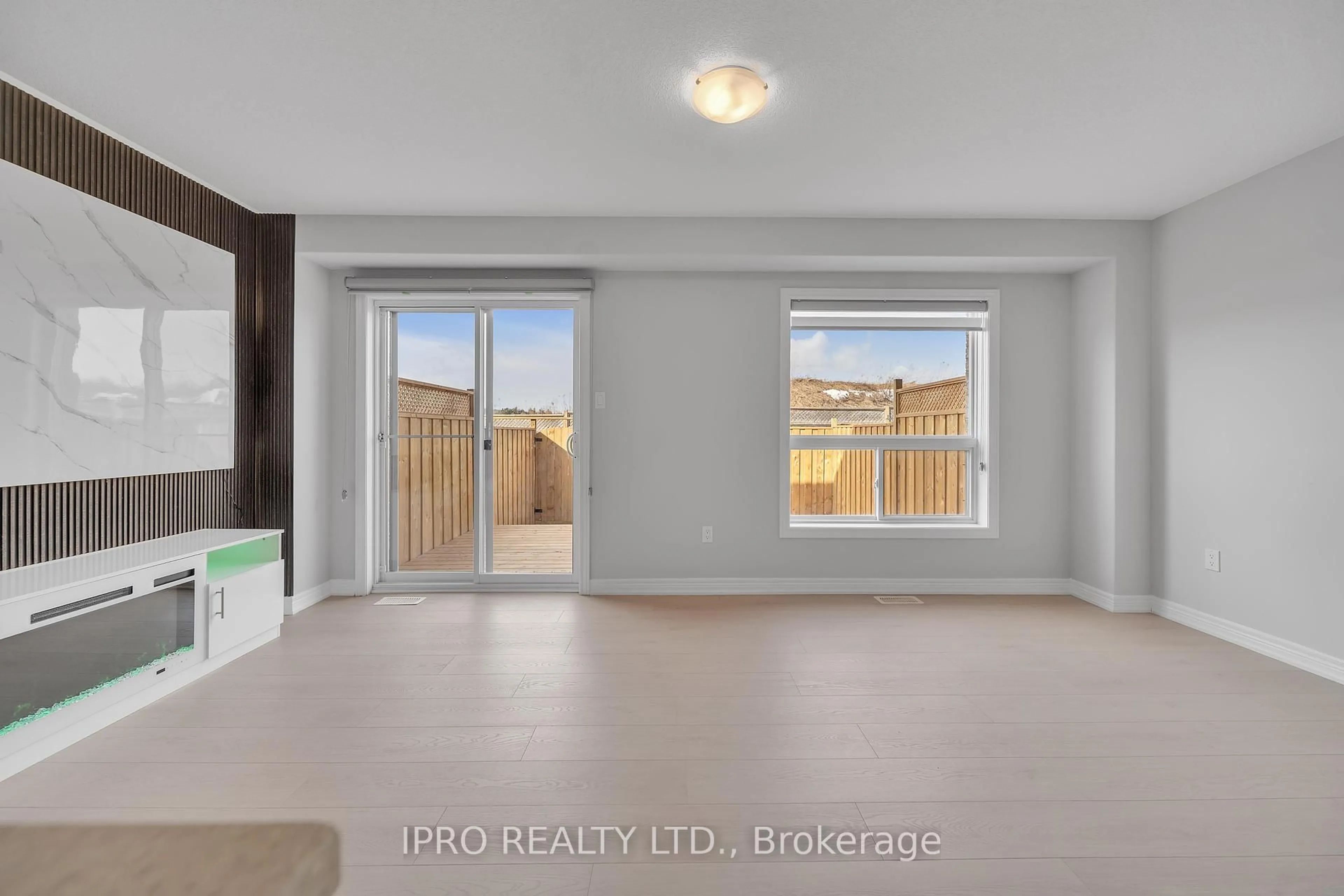 A pic of a room for 124 Parkinson Cres #22, Orangeville Ontario L9W 6X3