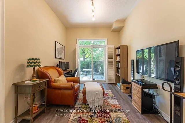 Additional property image - 3071 Treadwells Dr Unit 13