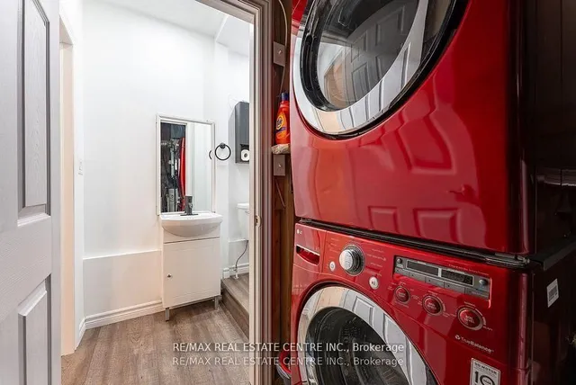Additional property image - 3071 Treadwells Dr Unit 13