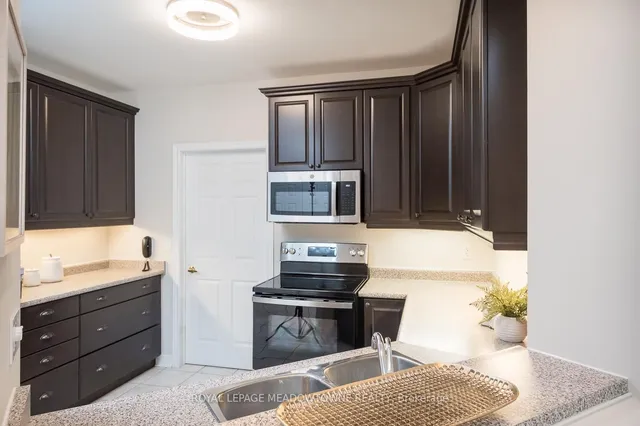 Additional property image - 443 Centennial Forest Dr Unit 212