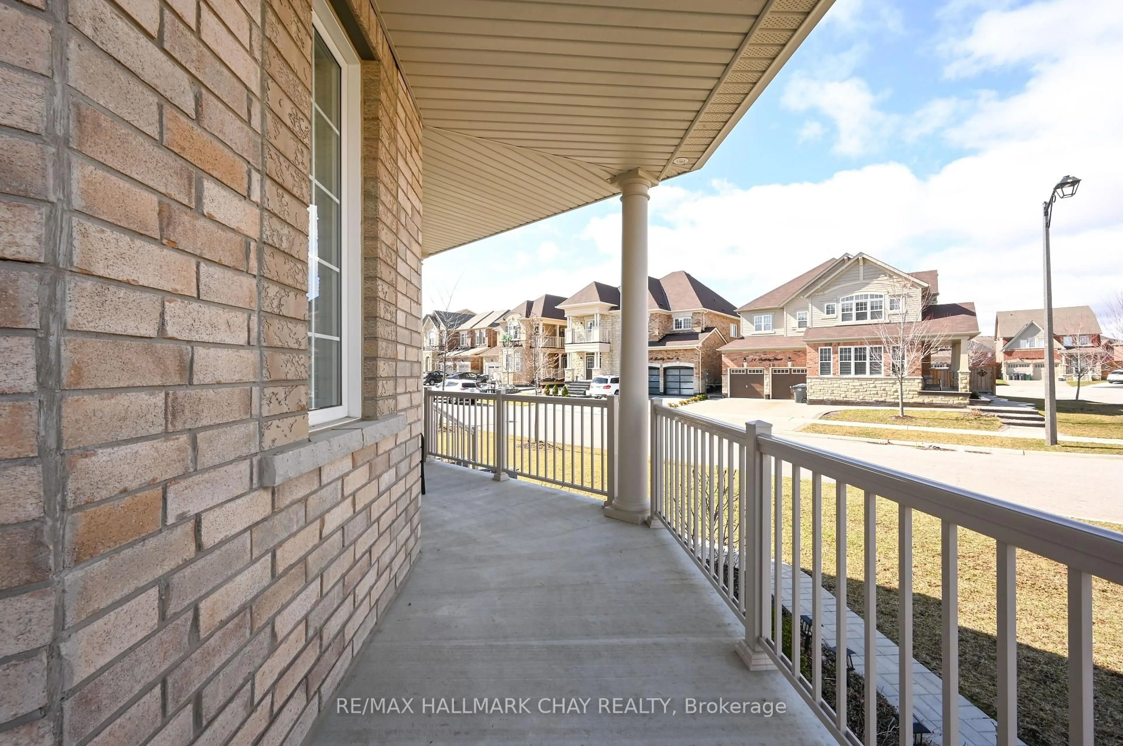 Unknown for 40 Hamilton Crt, Caledon Ontario L7C 4B5
