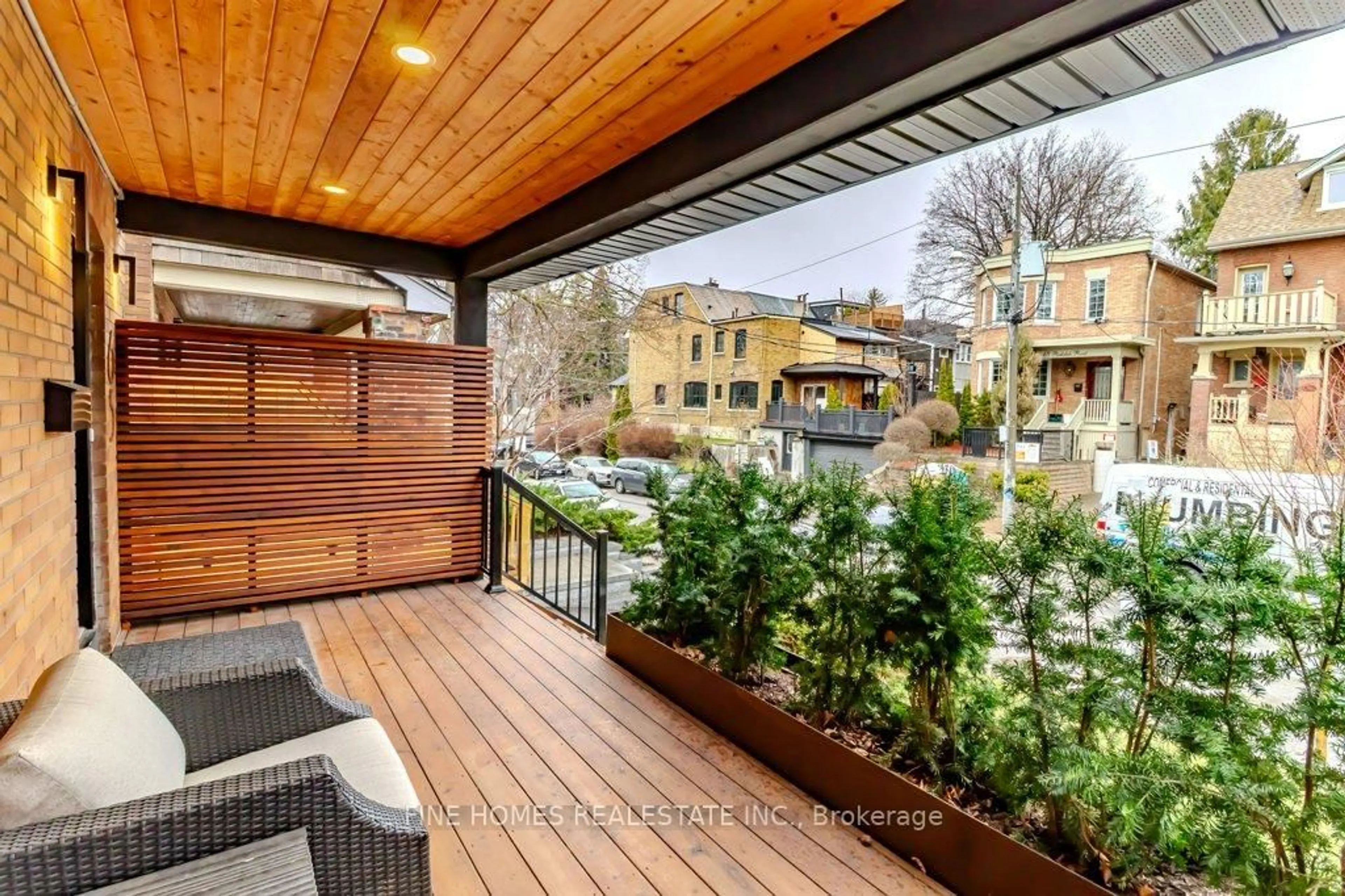 Patio, street for 65 Parkdale Rd, Toronto Ontario M6R 1E3