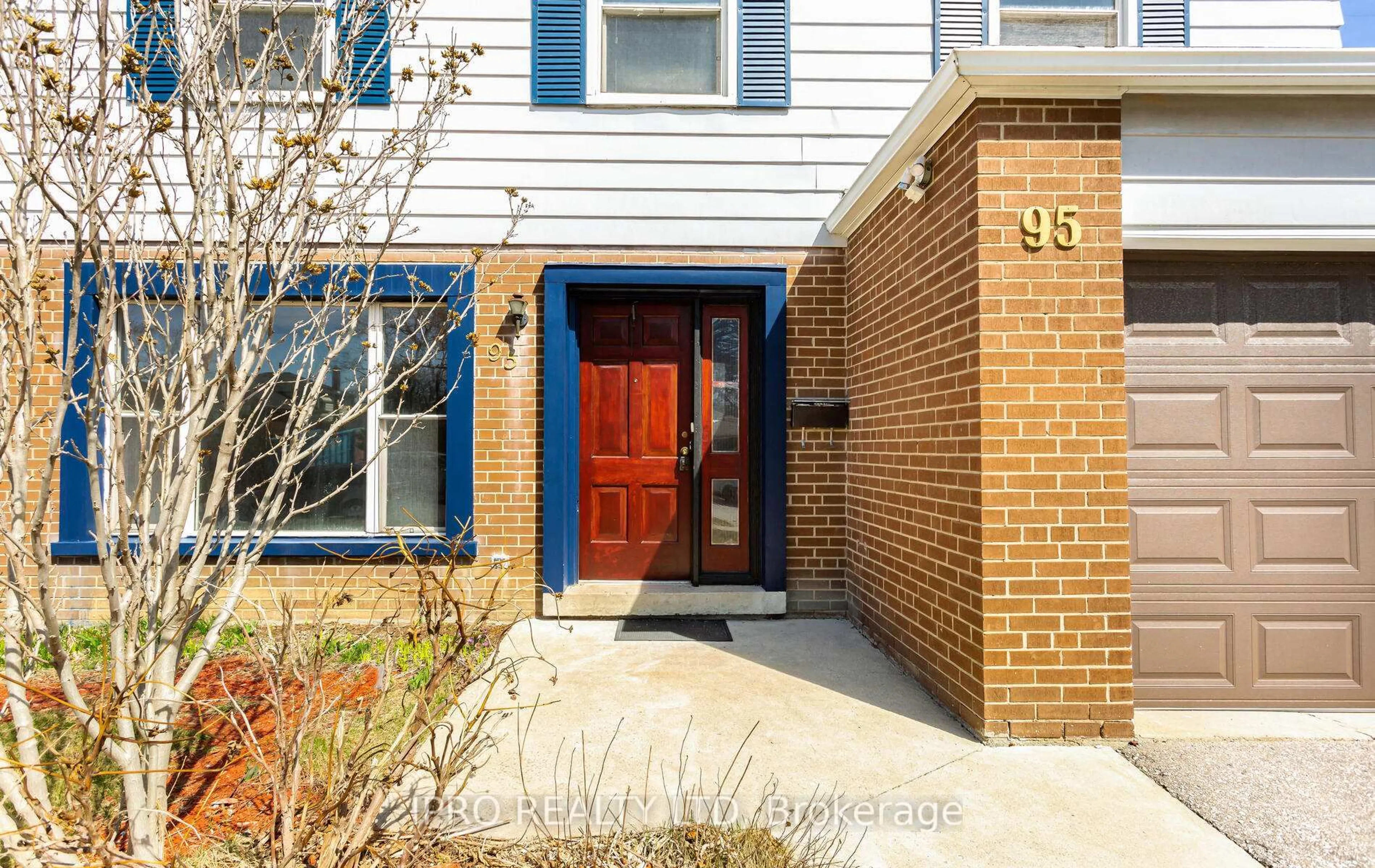 Home with brick exterior material, street for 95 Willowridge Rd, Toronto Ontario M9R 3Z5