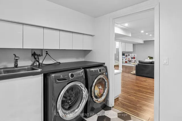Additional property image - 1384 Bunnell Dr