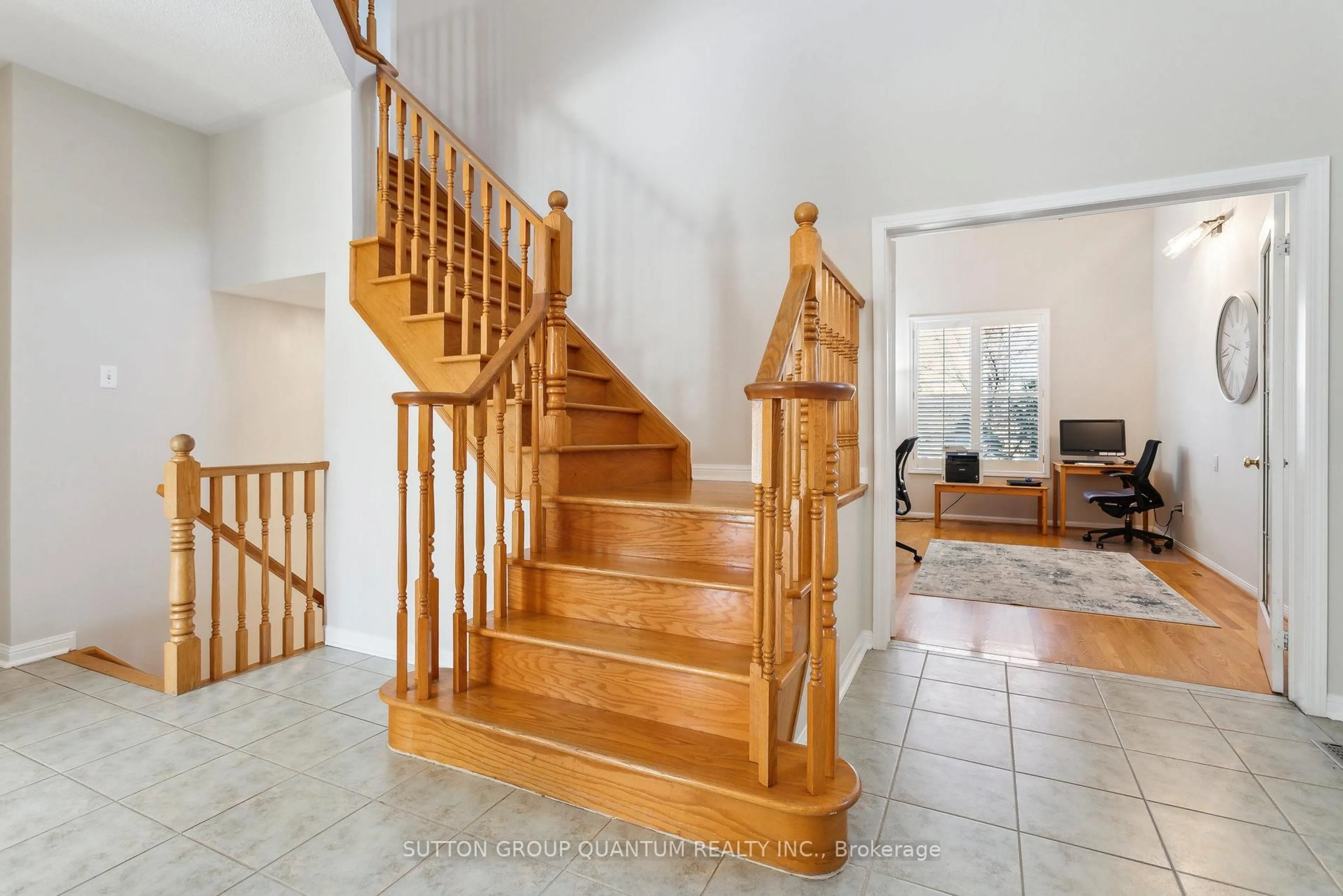 Unknown for 3440 CROMPTON Cres, Mississauga Ontario L5B 4C5