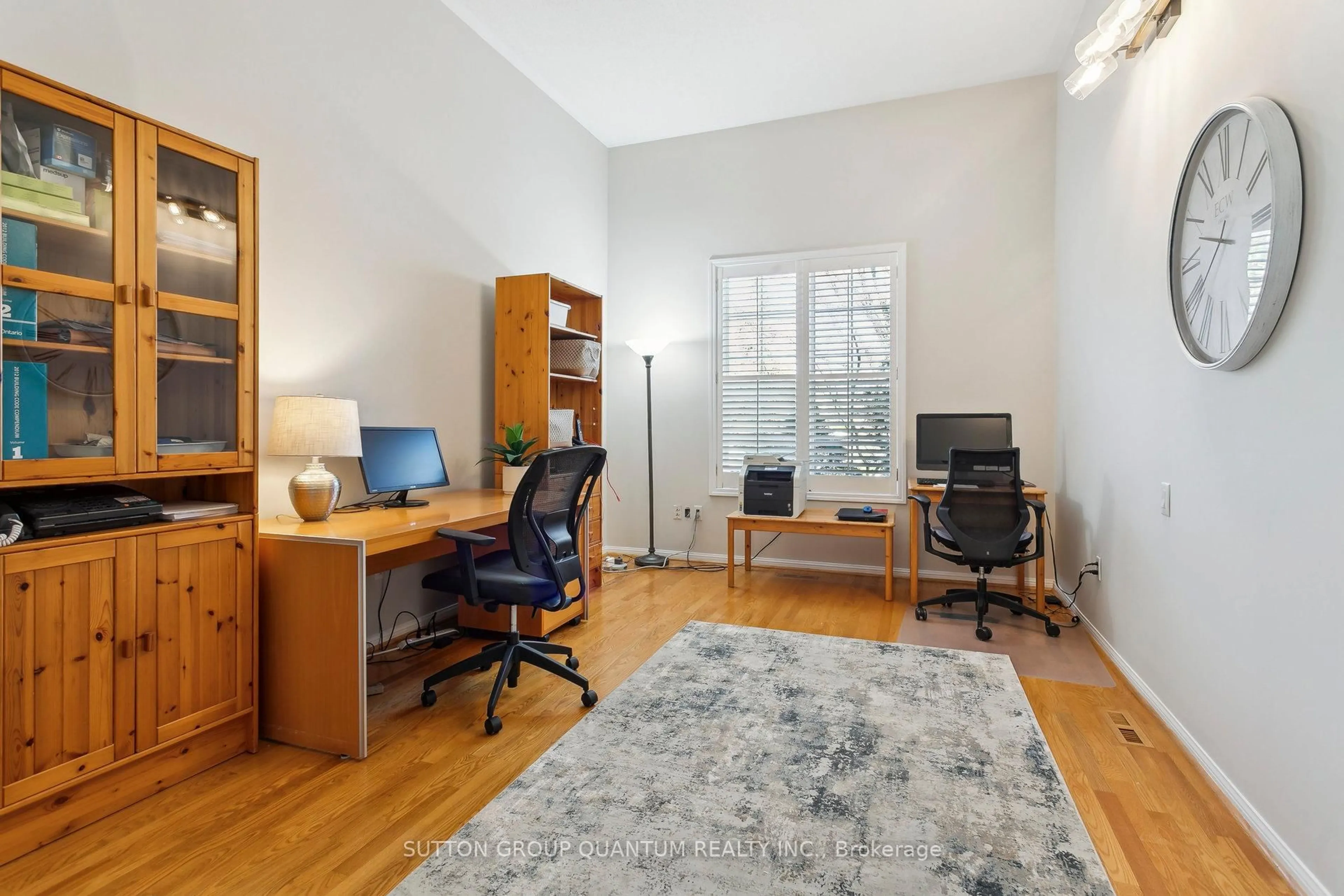 A pic of a room for 3440 CROMPTON Cres, Mississauga Ontario L5B 4C5