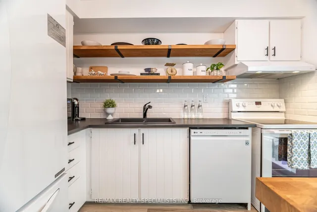 Additional property image - 7077 Estoril Rd Unit 12