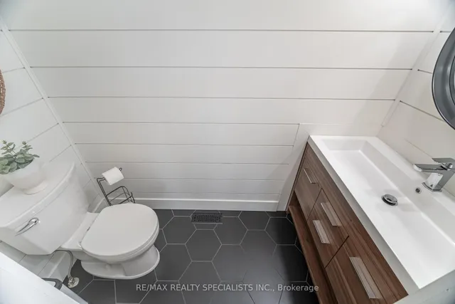 Additional property image - 7077 Estoril Rd Unit 12