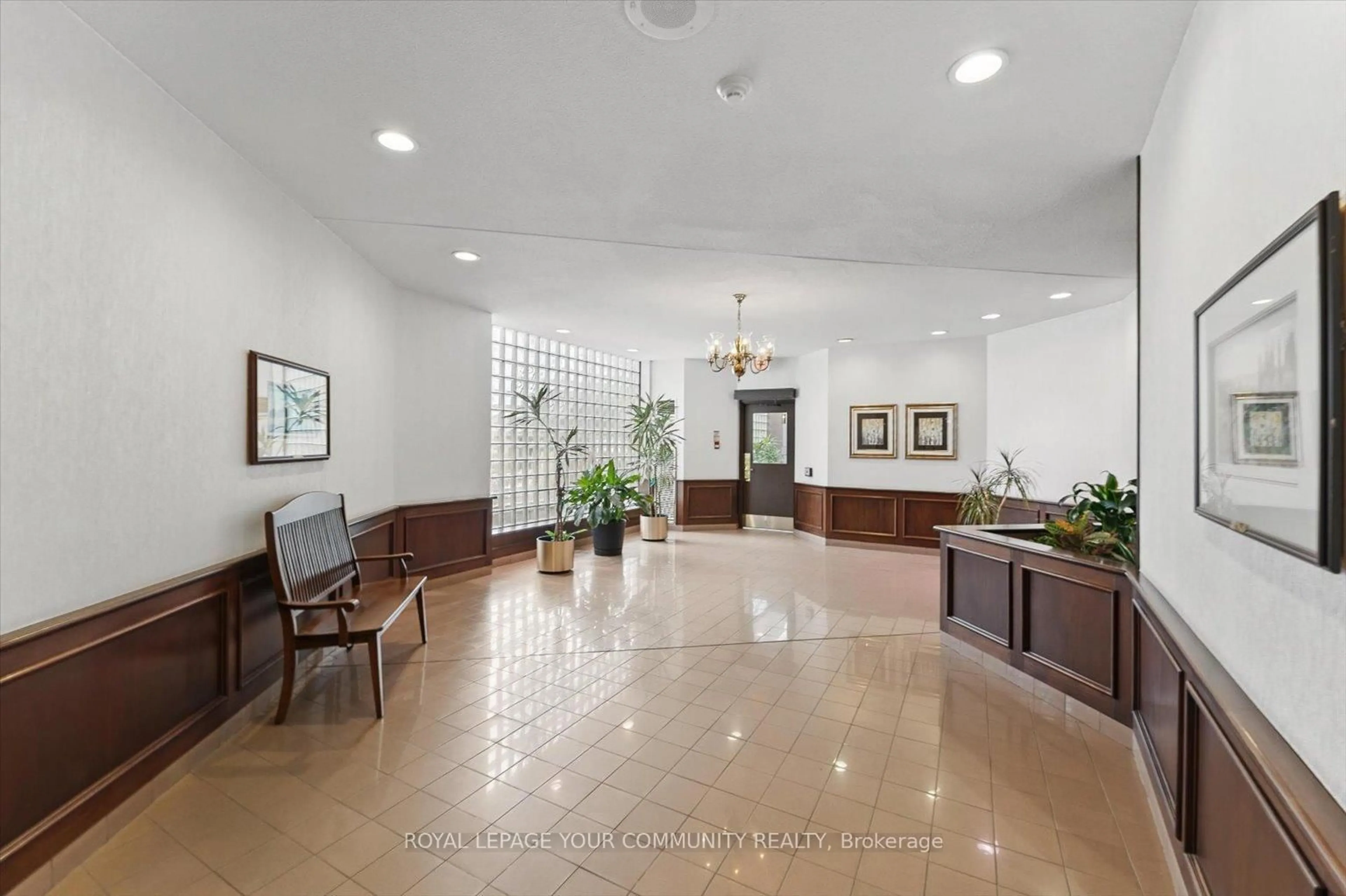 Lobby for 1320 Islington Ave #209, Toronto Ontario M9A 5C6