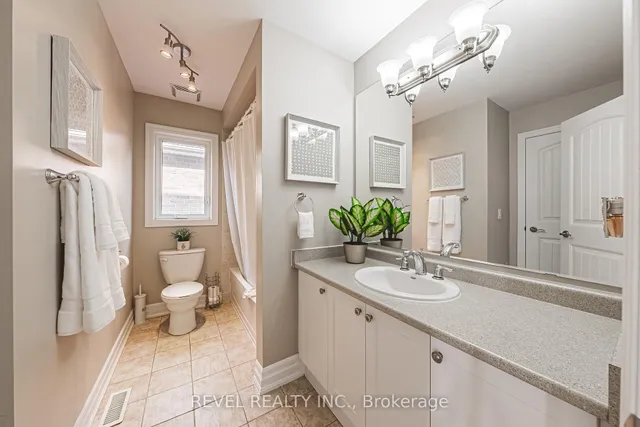 Additional property image - 170 Forbes Terr