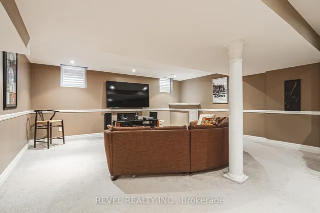 Additional property image - 170 Forbes Terr