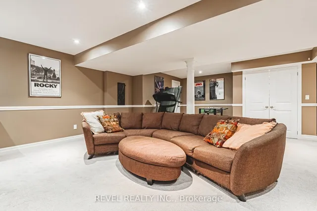 Additional property image - 170 Forbes Terr