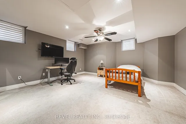 Additional property image - 170 Forbes Terr