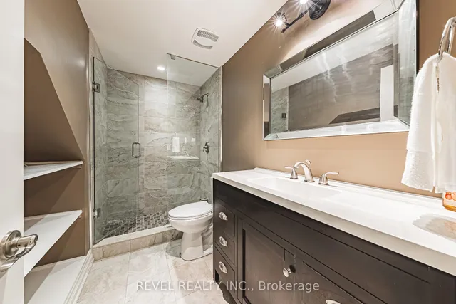 Additional property image - 170 Forbes Terr