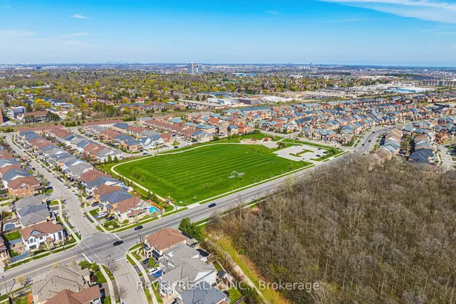 Additional property image - 170 Forbes Terr