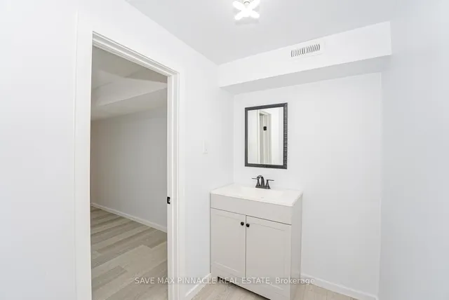 Additional property image - 2120 Rathburn Rd Unit 43