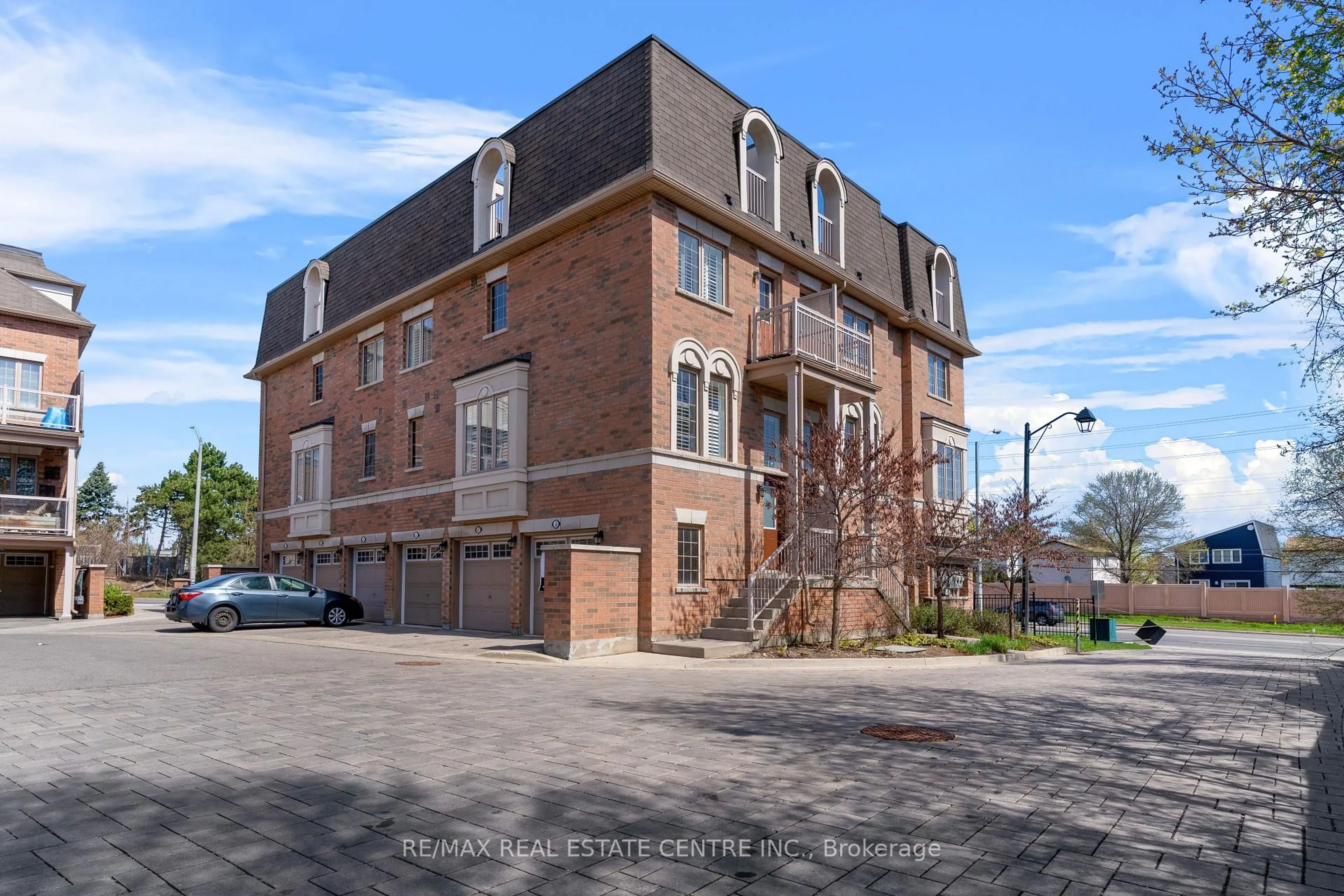 Home with brick exterior material, street for 180 Howden Blvd #47, Brampton Ontario L6S 0E6