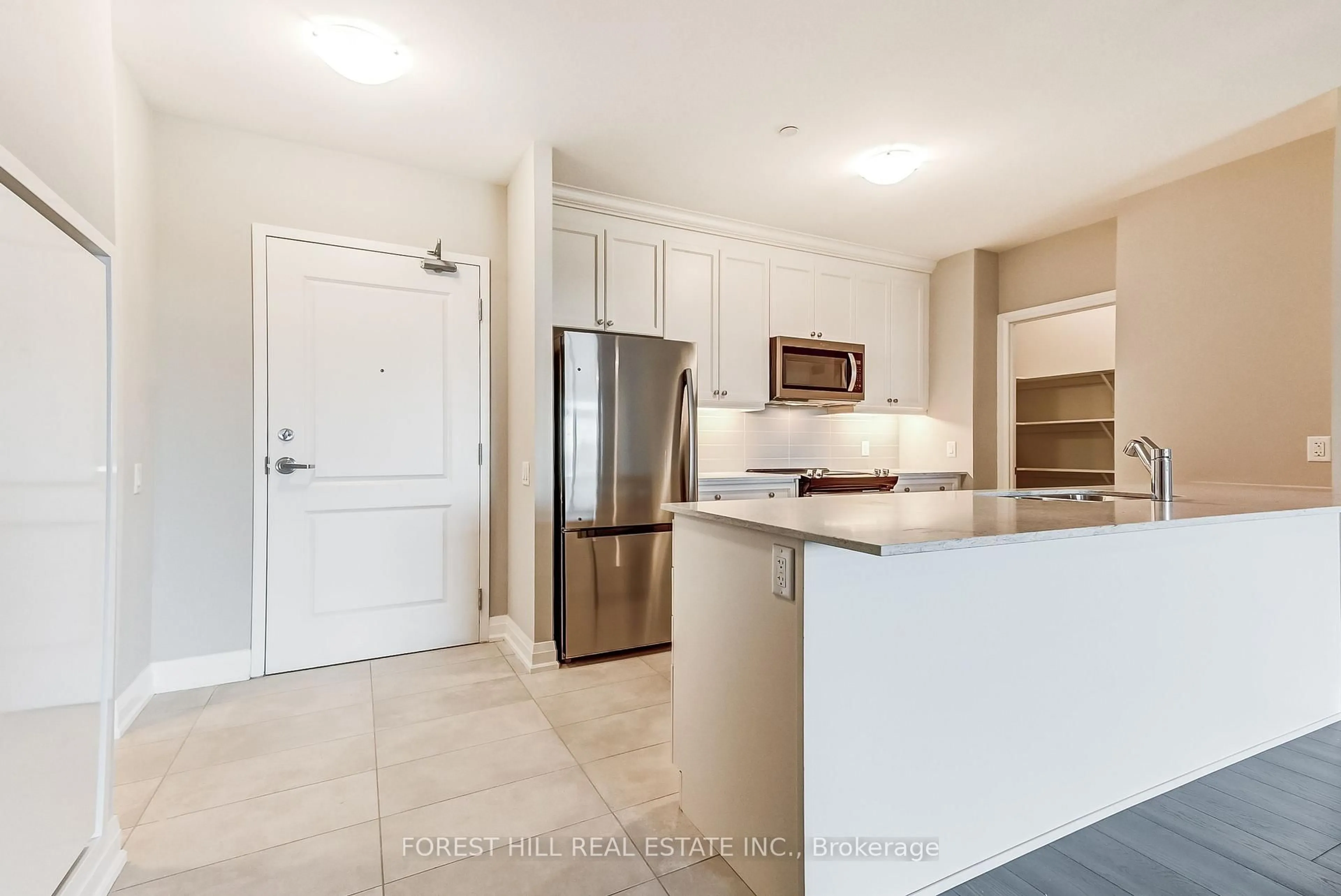 Open concept kitchen, ceramic/tile floor for 830 Megson Terr #622, Milton Ontario L9T 9M7
