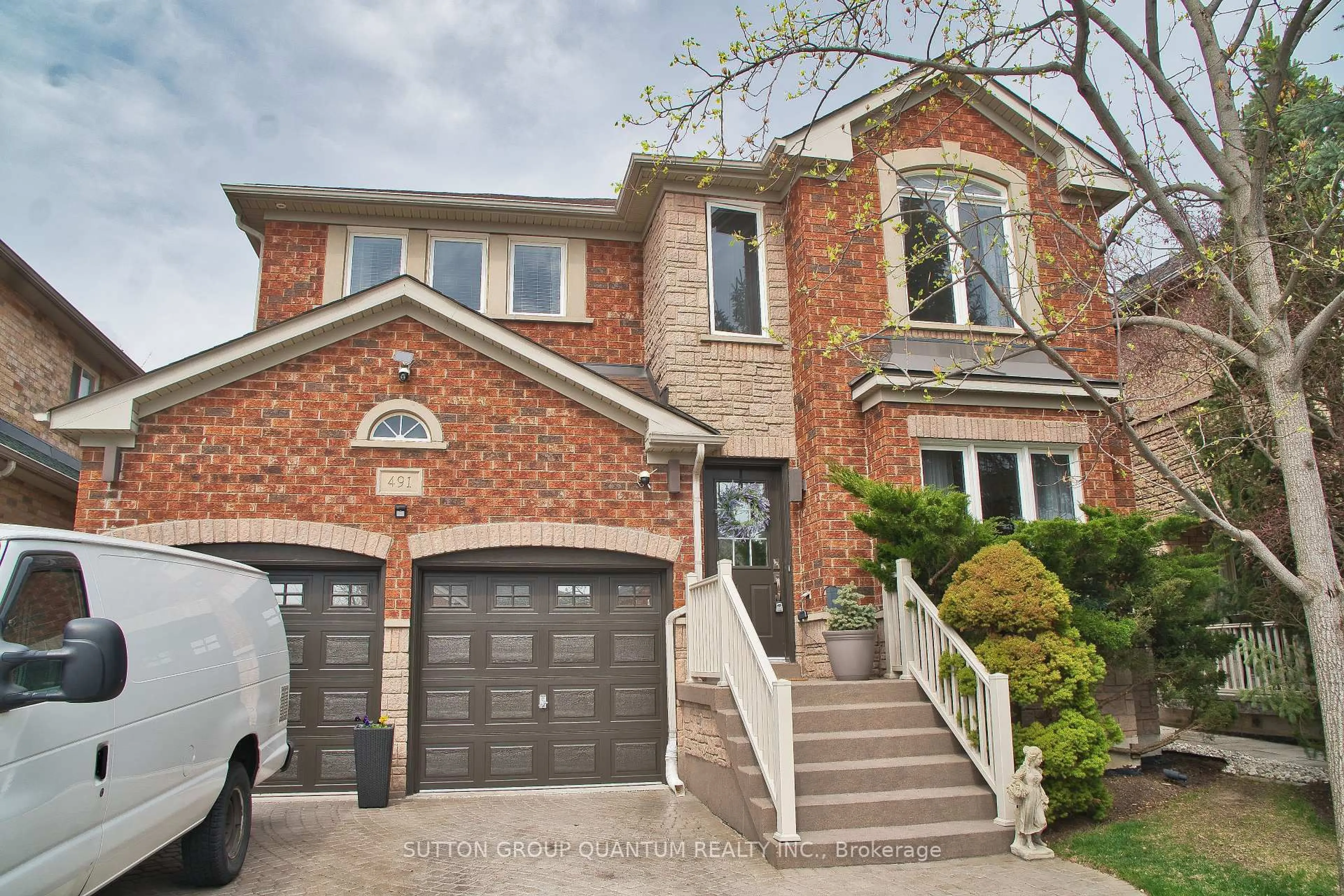 Home with brick exterior material, street for 491 Pettit Tr, Milton Ontario L9T 6N9