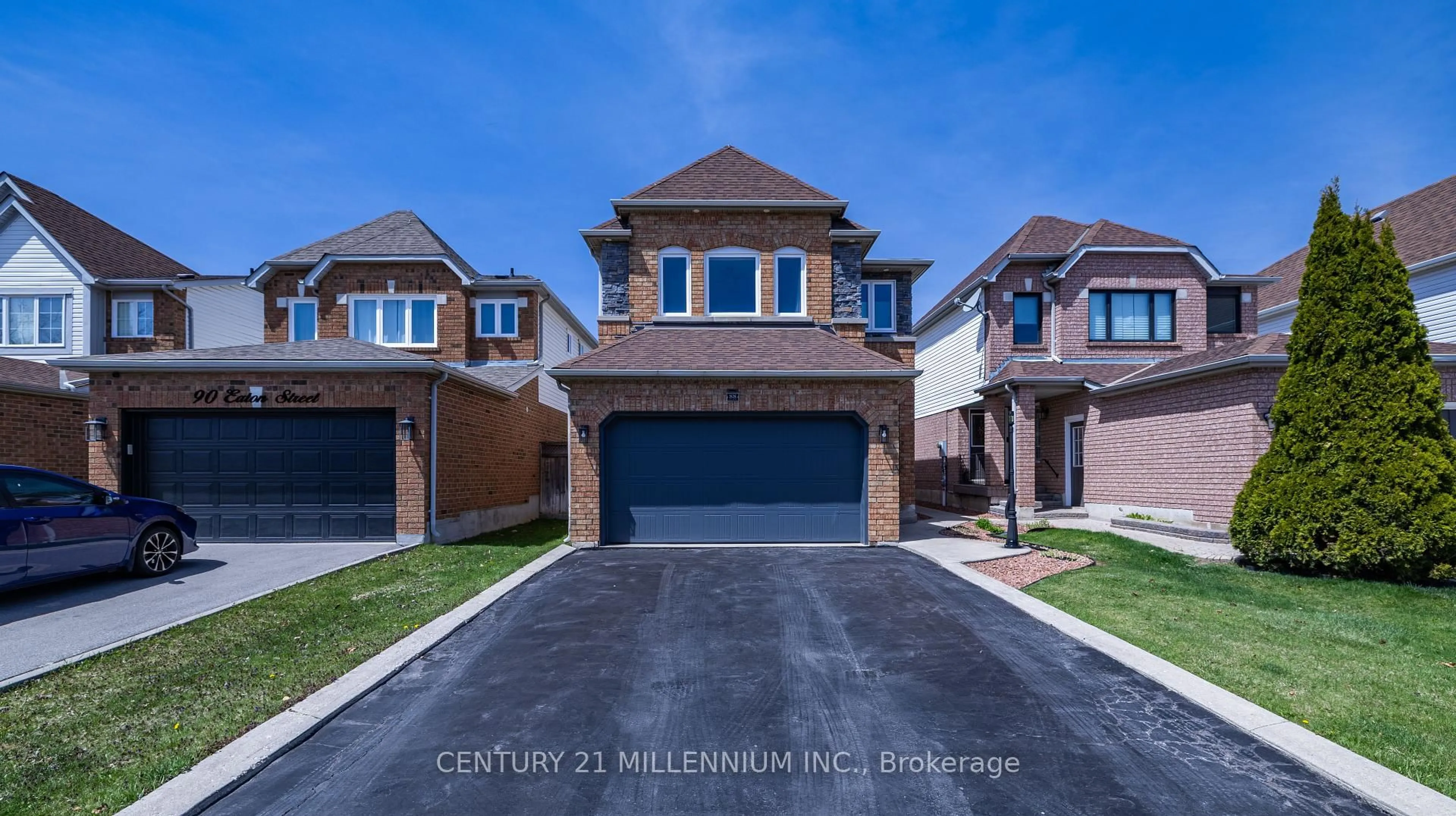 Home with brick exterior material, street for 88 Eaton St, Halton Hills Ontario L7G 5T2