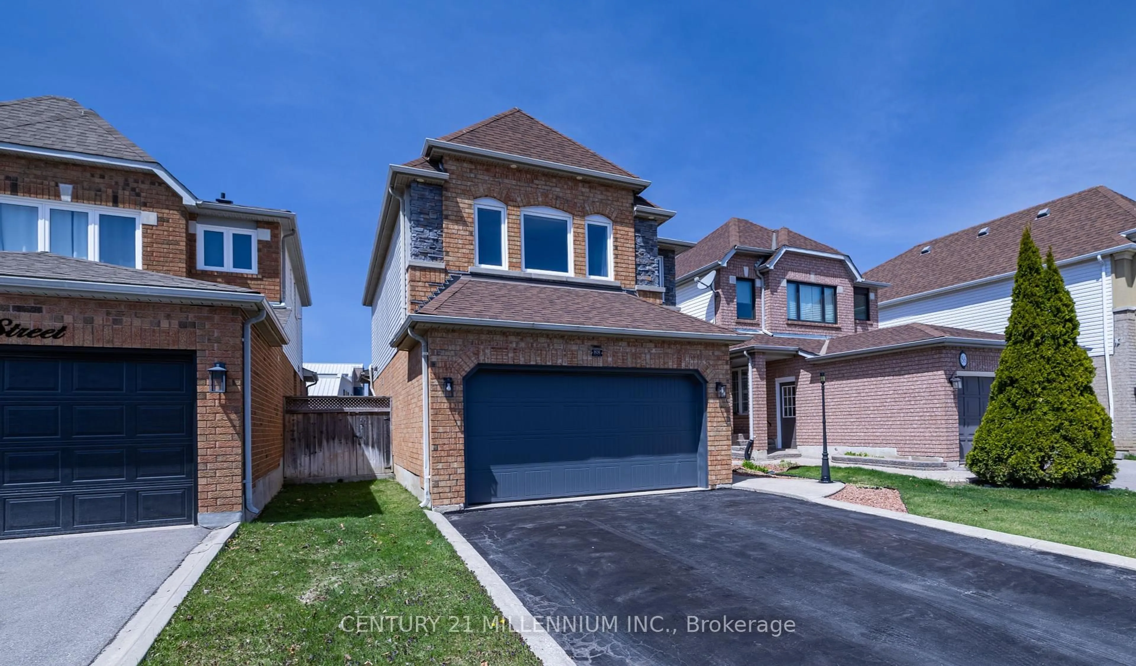 Home with brick exterior material, street for 88 Eaton St, Halton Hills Ontario L7G 5T2