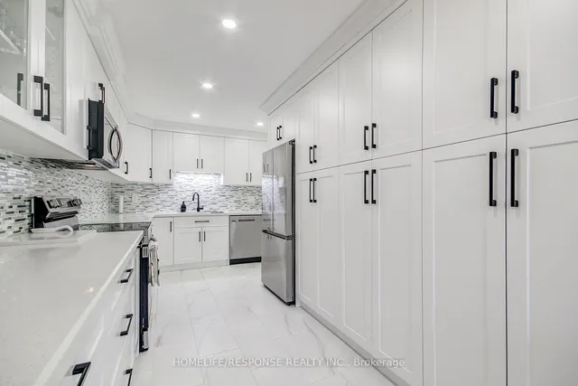 Additional property image - 1755 RATHBURN Rd Unit 31