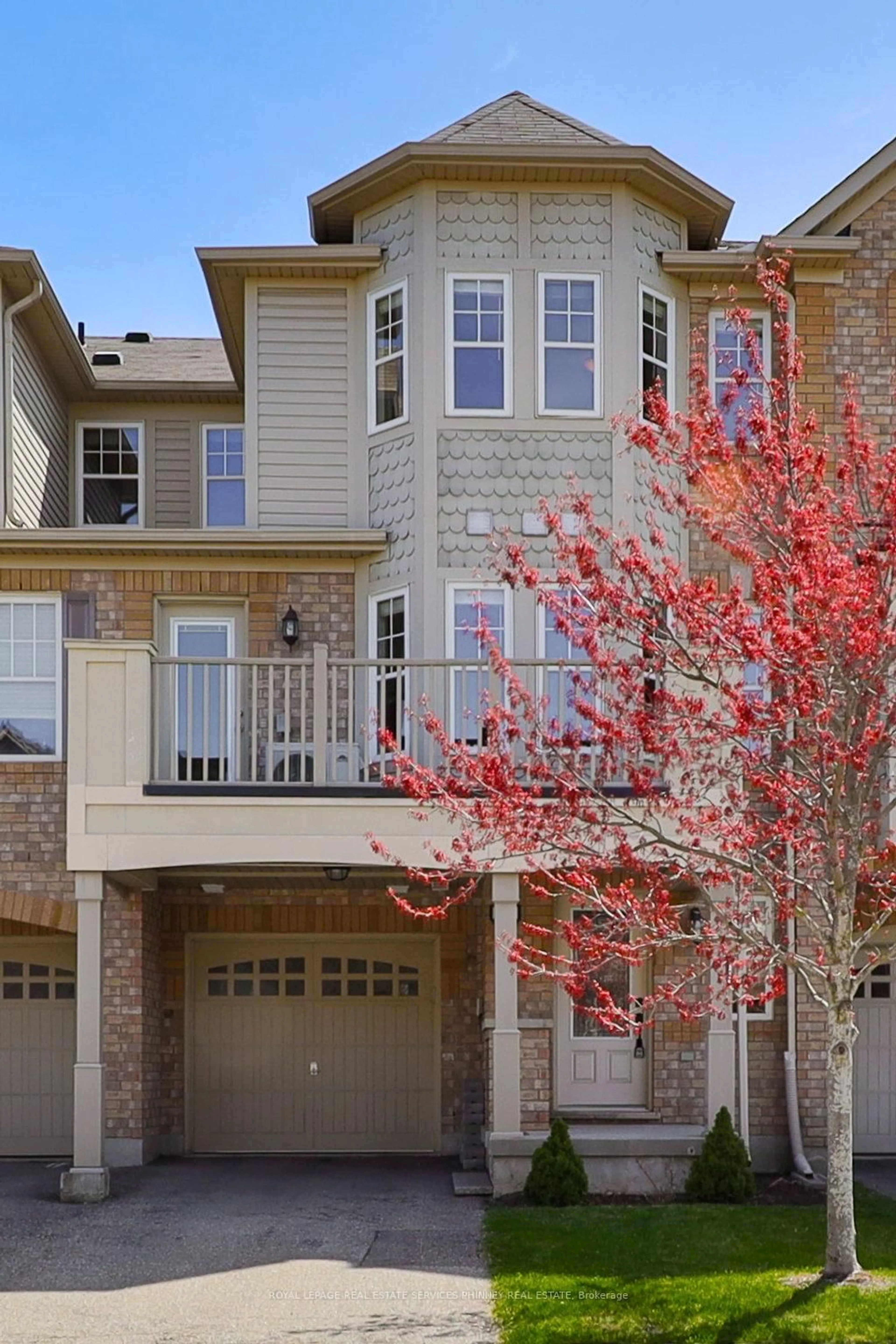 Home with brick exterior material, street for 862 Fowles Crt, Milton Ontario L9T 0Z6
