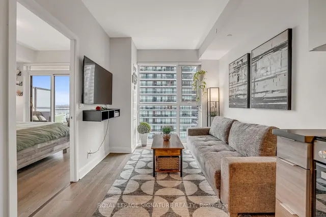 Additional property image - 33 Shore Breeze Dr Unit 1105