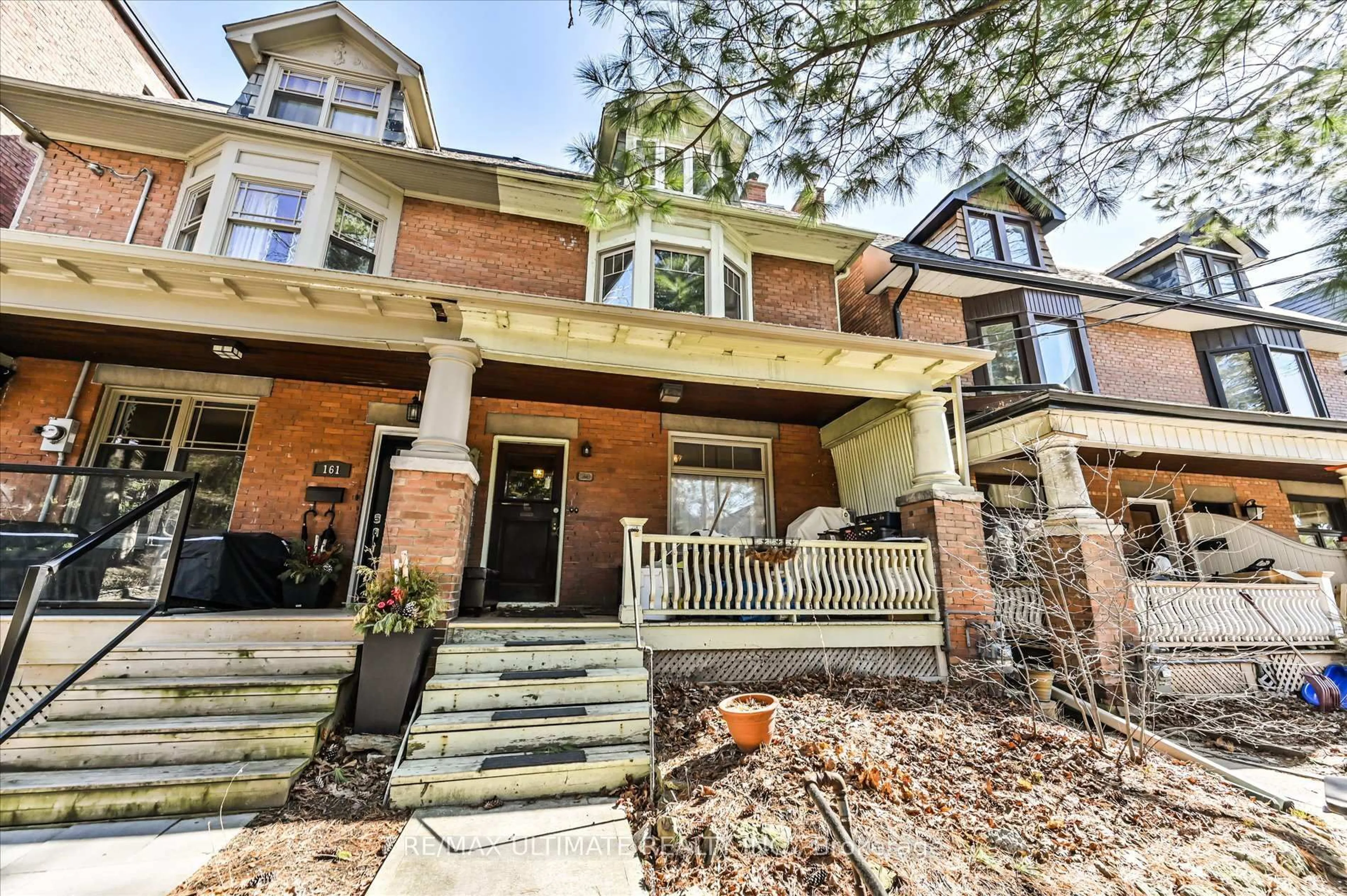 Home with brick exterior material, street for 159 Glendale Ave, Toronto Ontario M6R 2T4