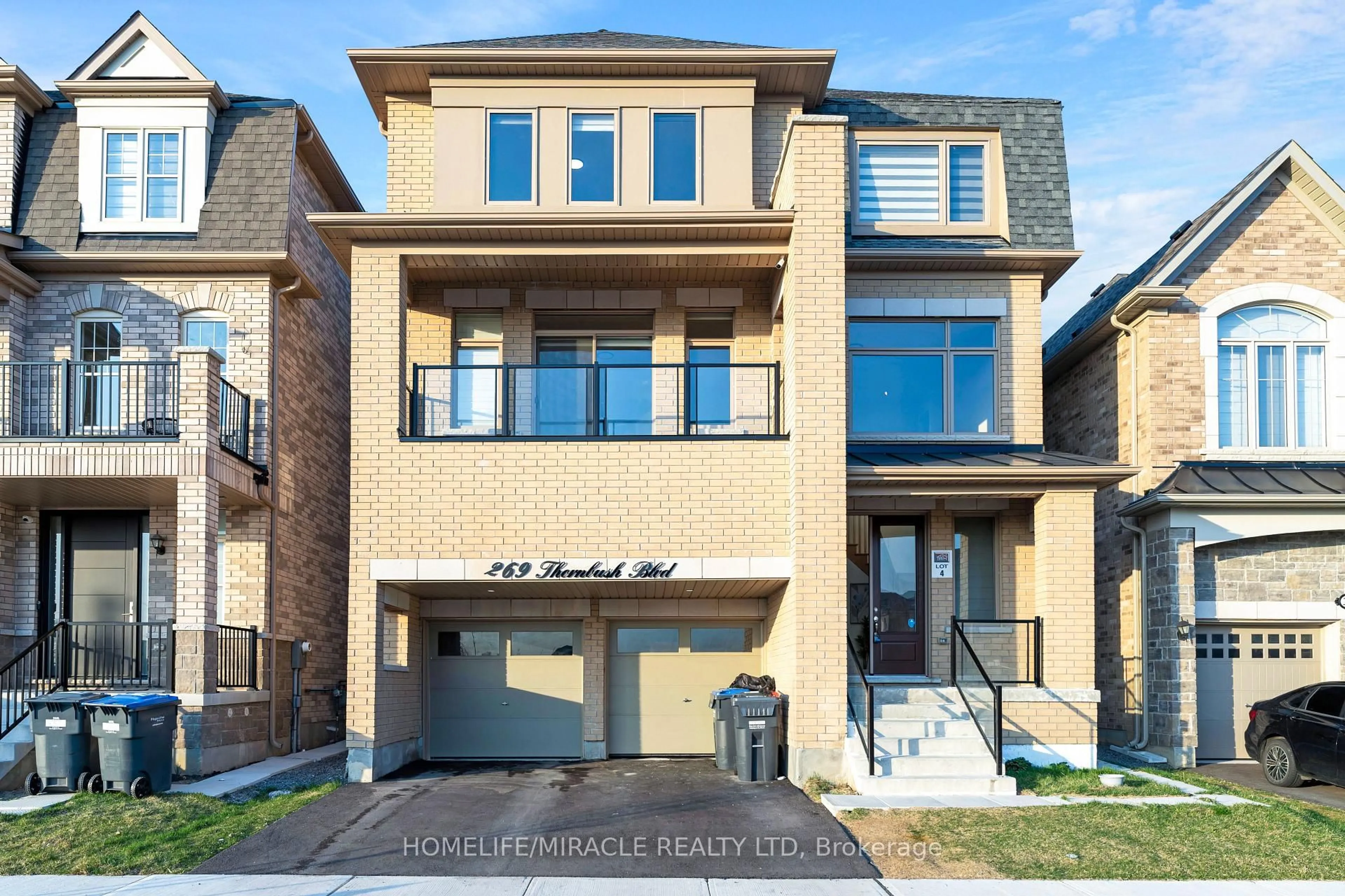 Home with brick exterior material, street for 269 Thornbush Blvd, Brampton Ontario L7A 5K1