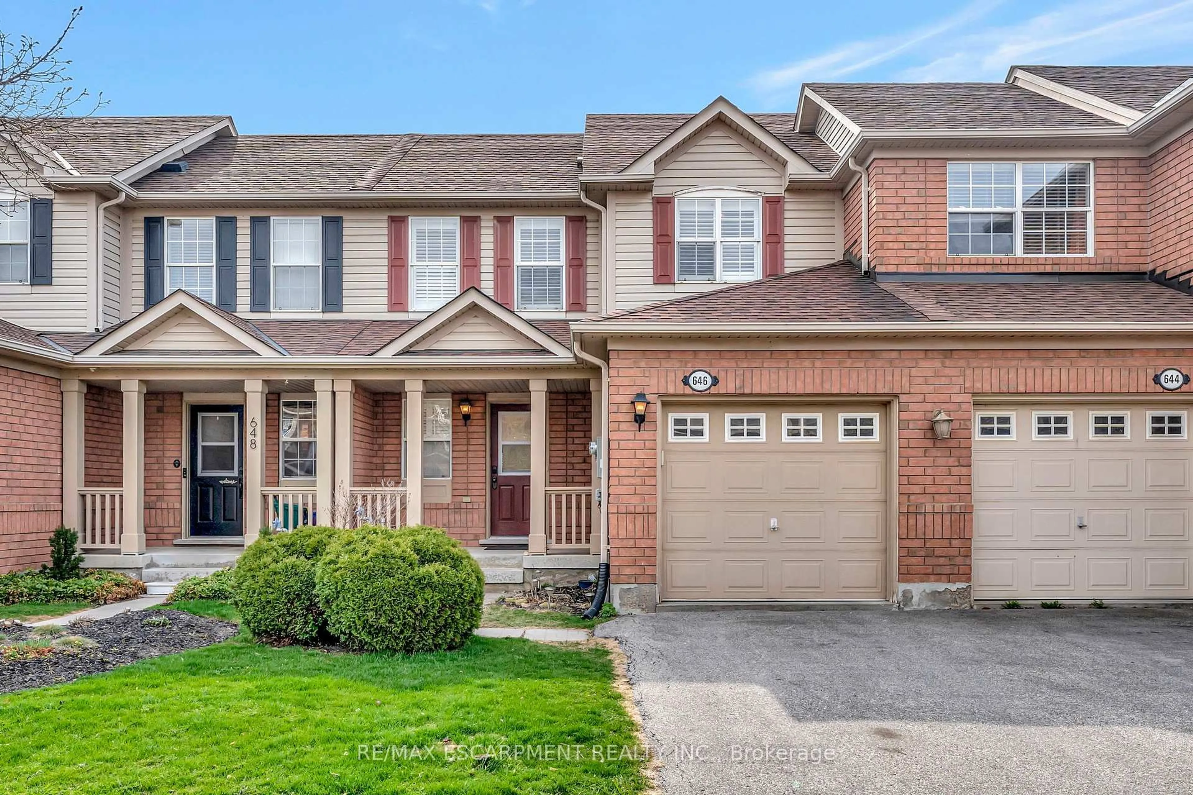 Home with brick exterior material, street for 646 Kerr Tr, Milton Ontario L9T 5W1