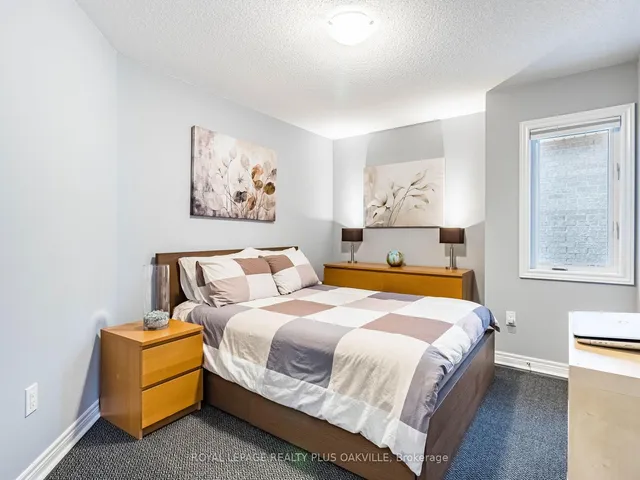 Additional property image - 448 McGibbon Dr