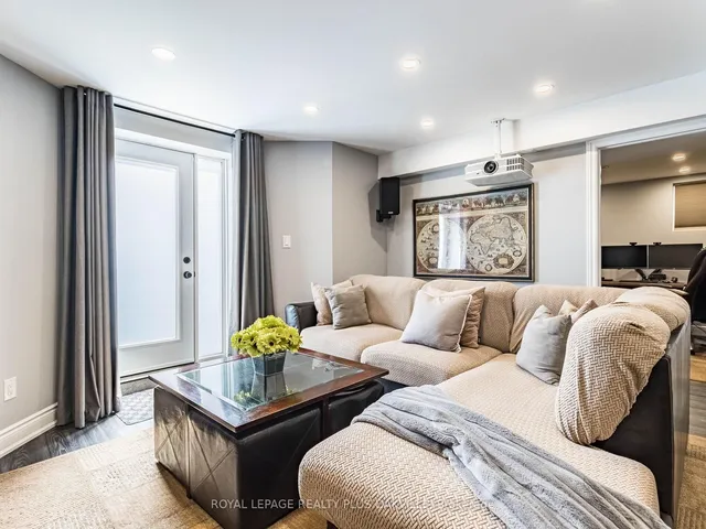 Additional property image - 448 McGibbon Dr