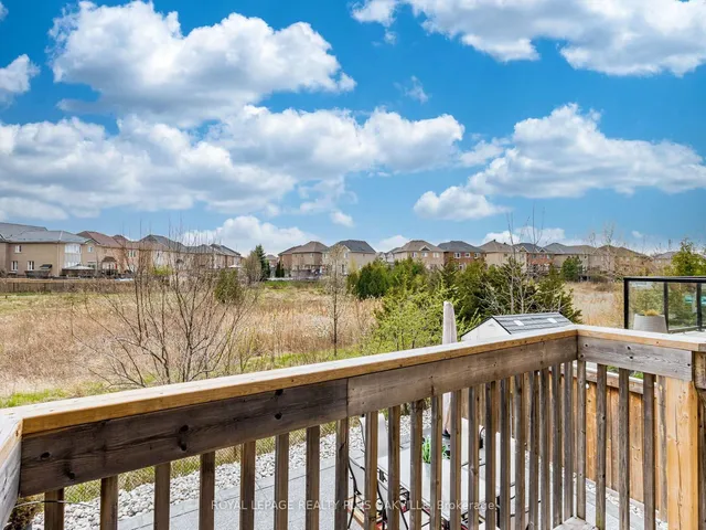 Additional property image - 448 McGibbon Dr