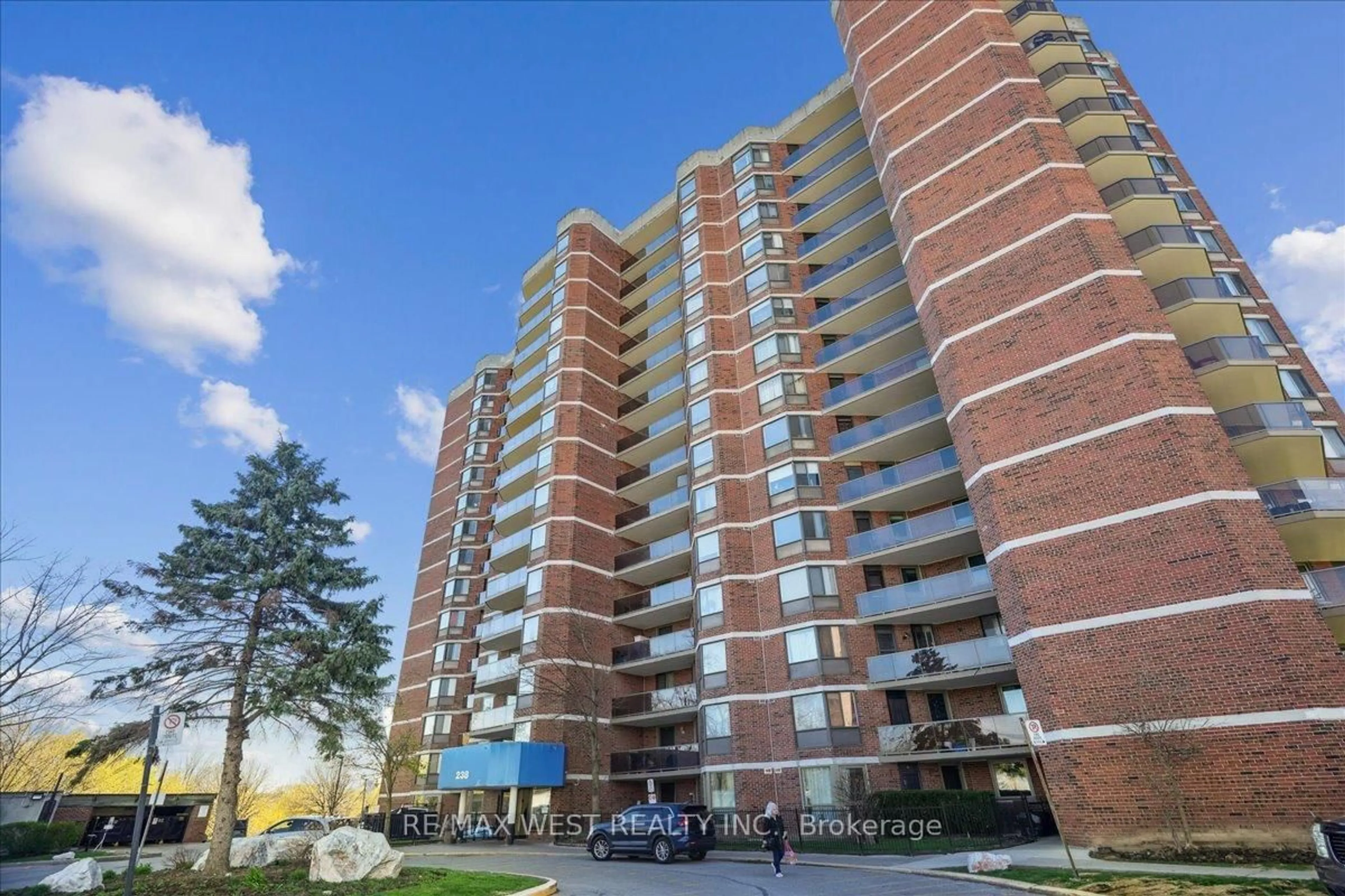 Unknown for 238 Albion Rd #607, Toronto Ontario M9W 6A7