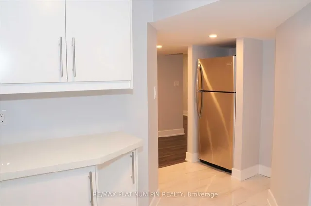 Additional property image - 73 Lavington Dr