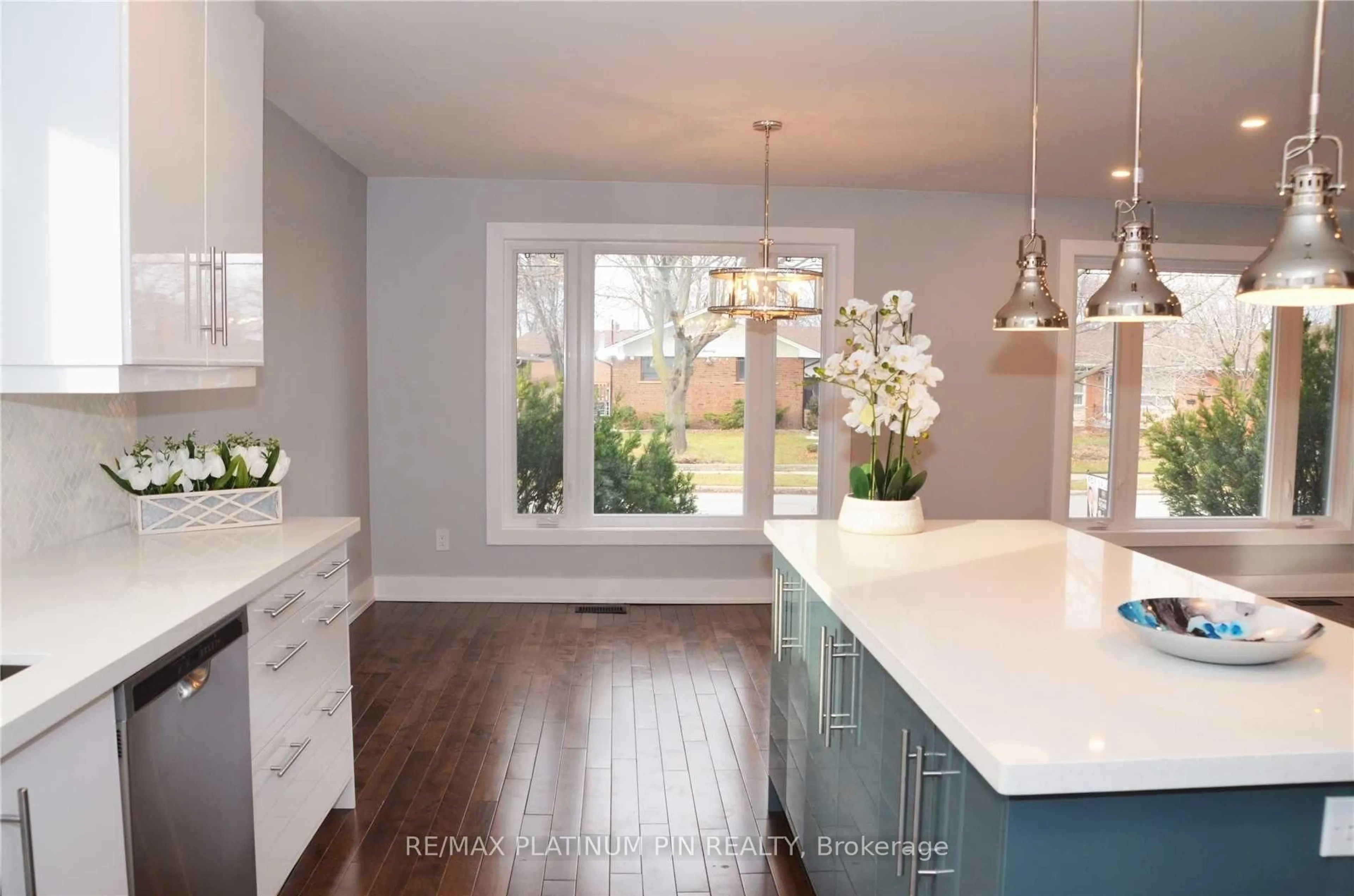 Open concept kitchen, unknown for 73 Lavington Dr, Toronto Ontario M9R 2H3